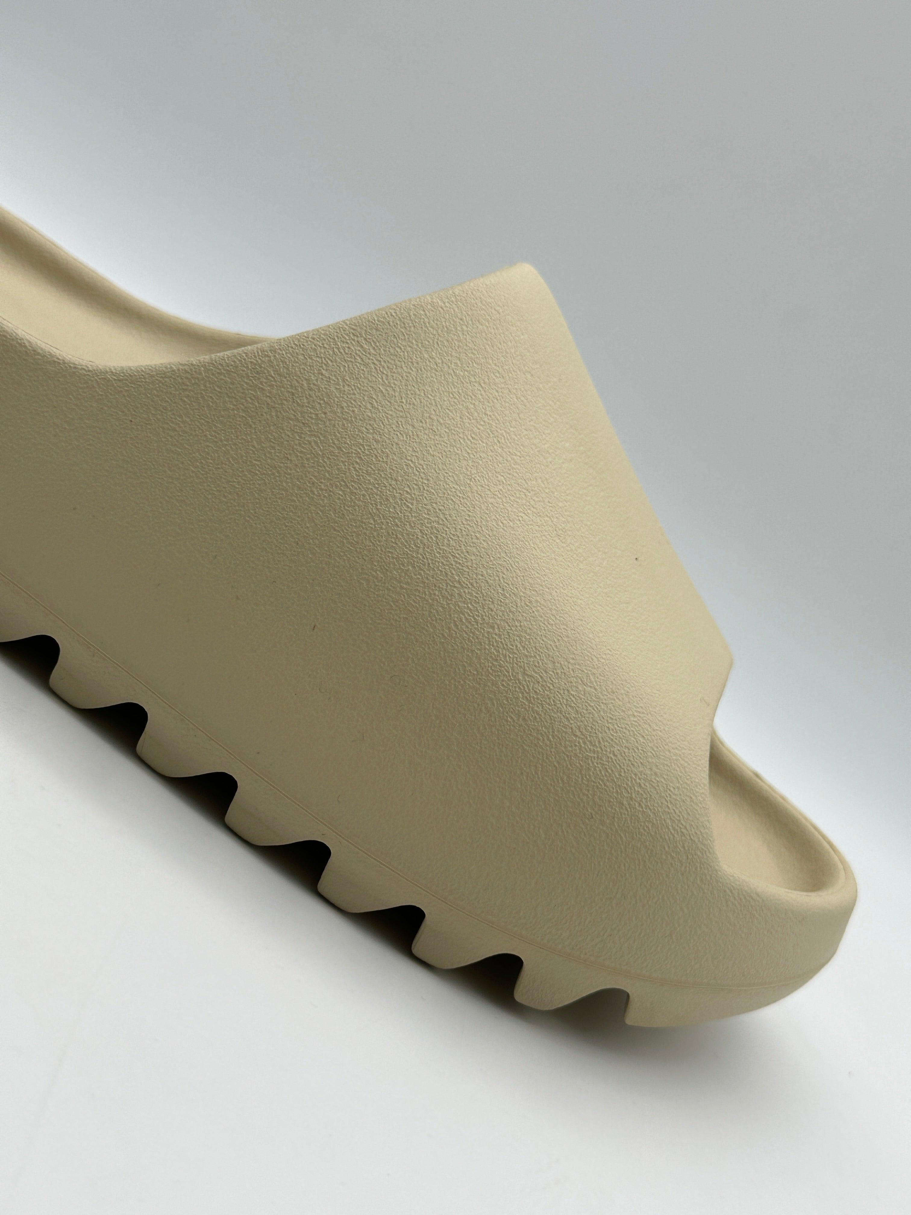 Yeezy Slide Bone