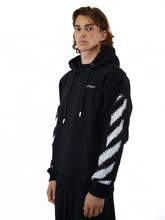 - | Qlhype