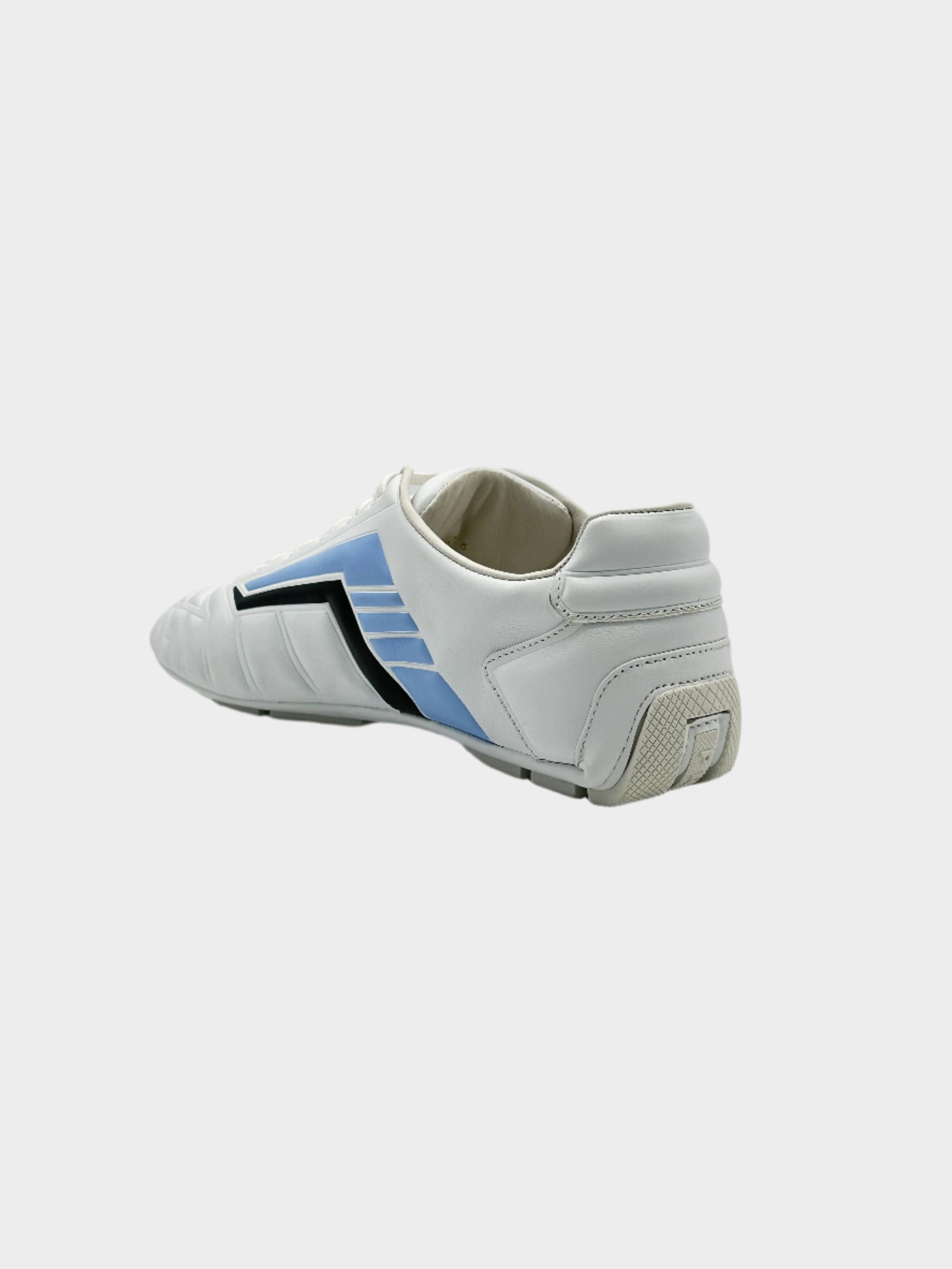 Rev Sneakers