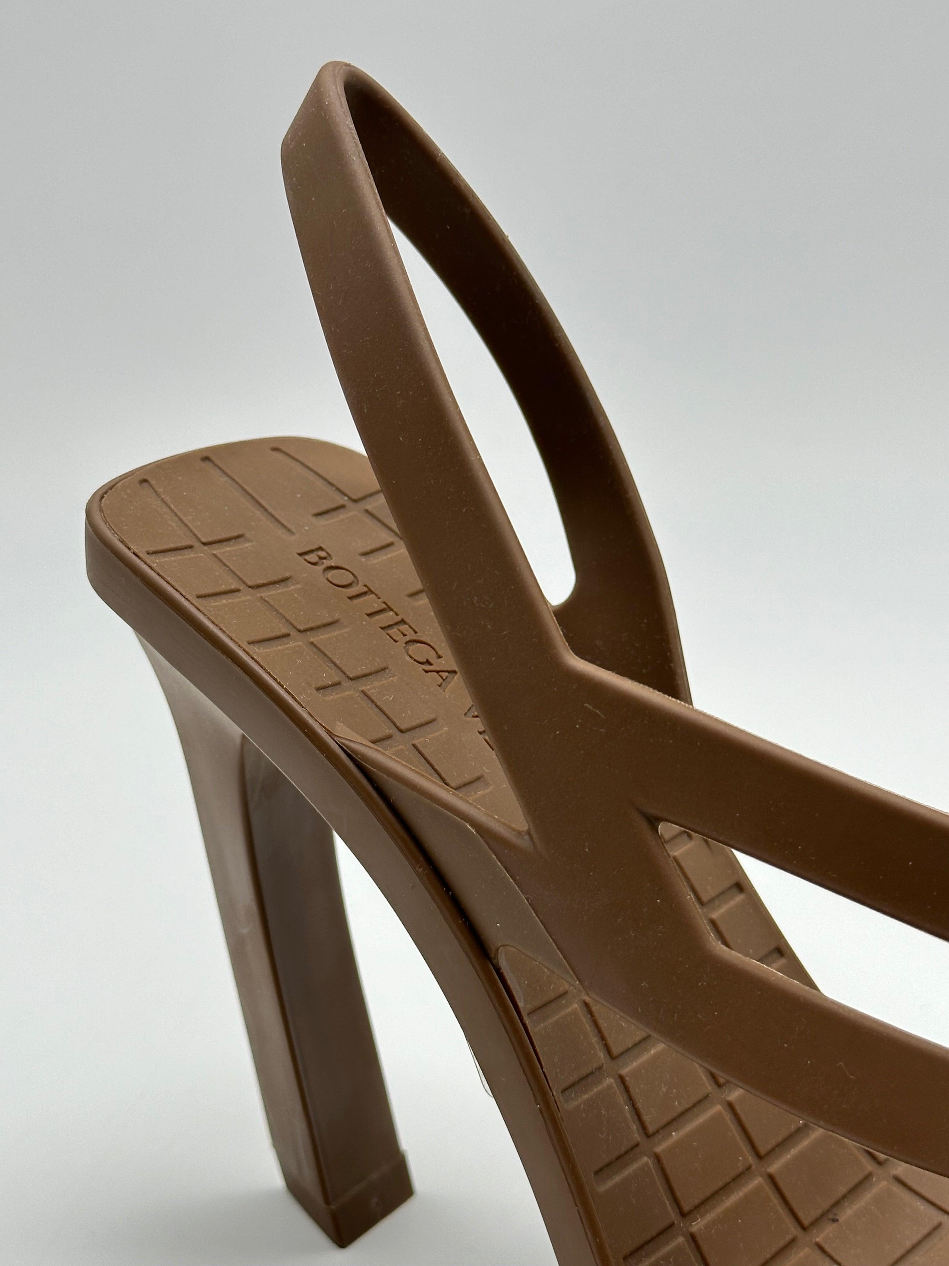 Jimbo Sandal