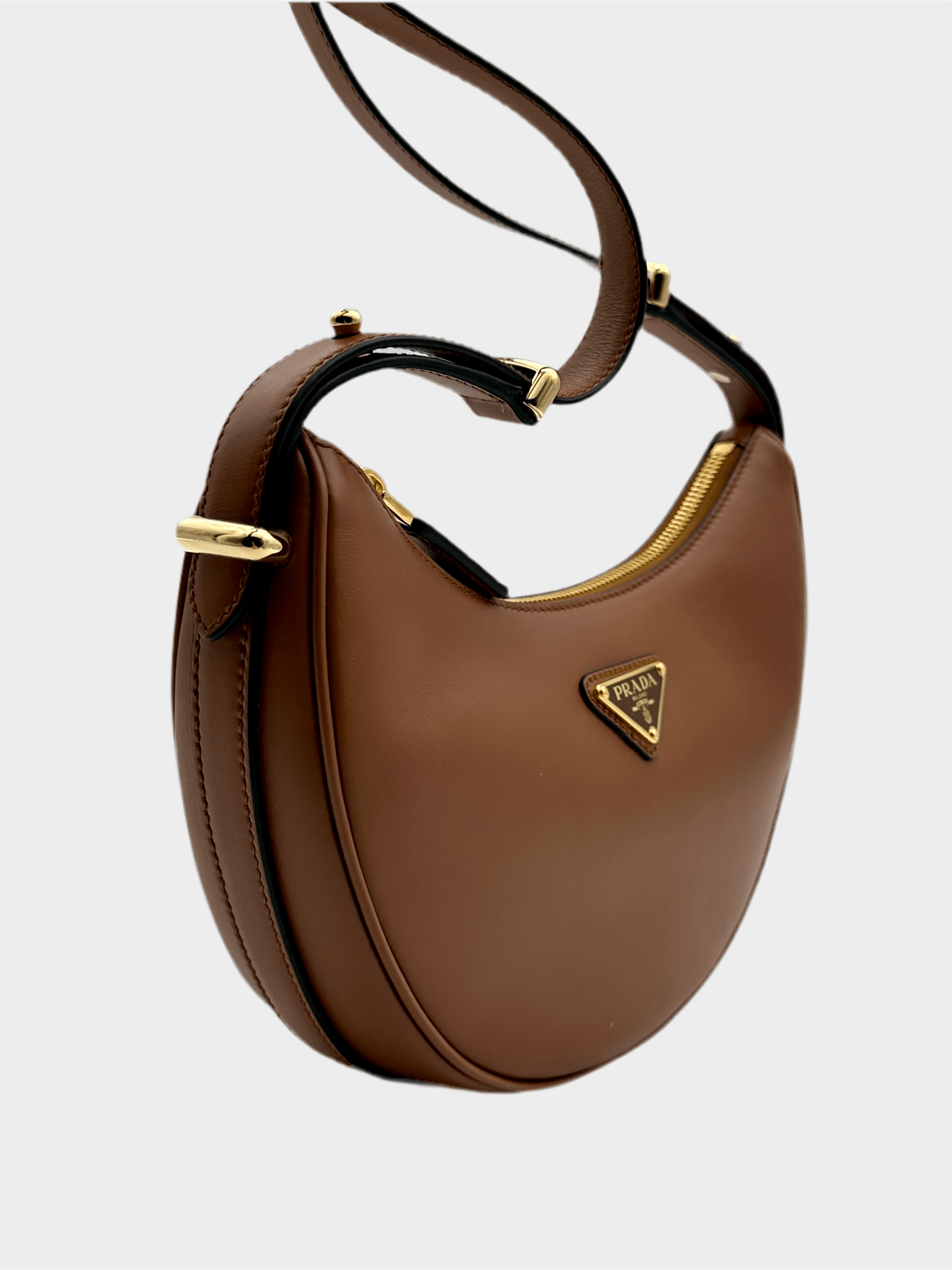 Arqué Small Leather Shoulder Bag