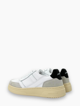 - | Qlhype