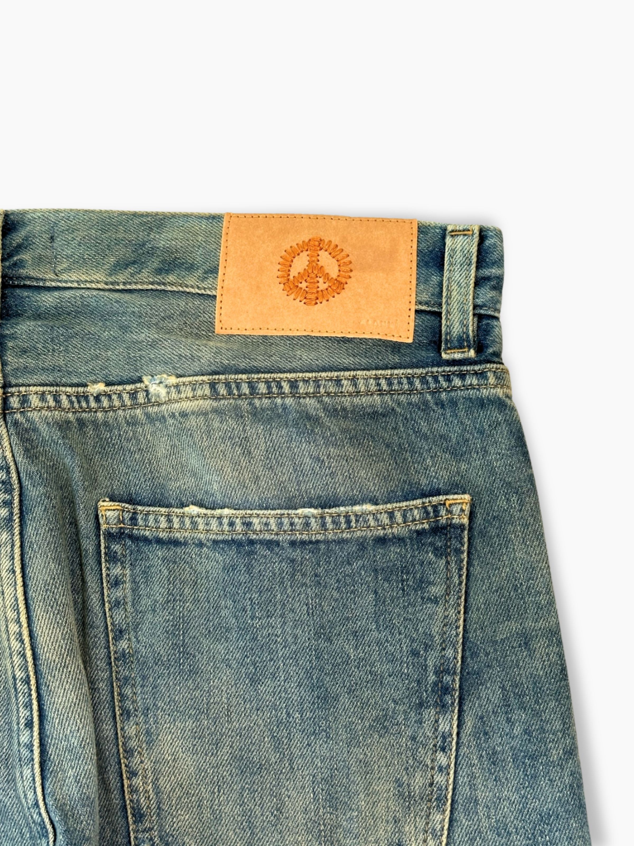 Jeans with a worn effect