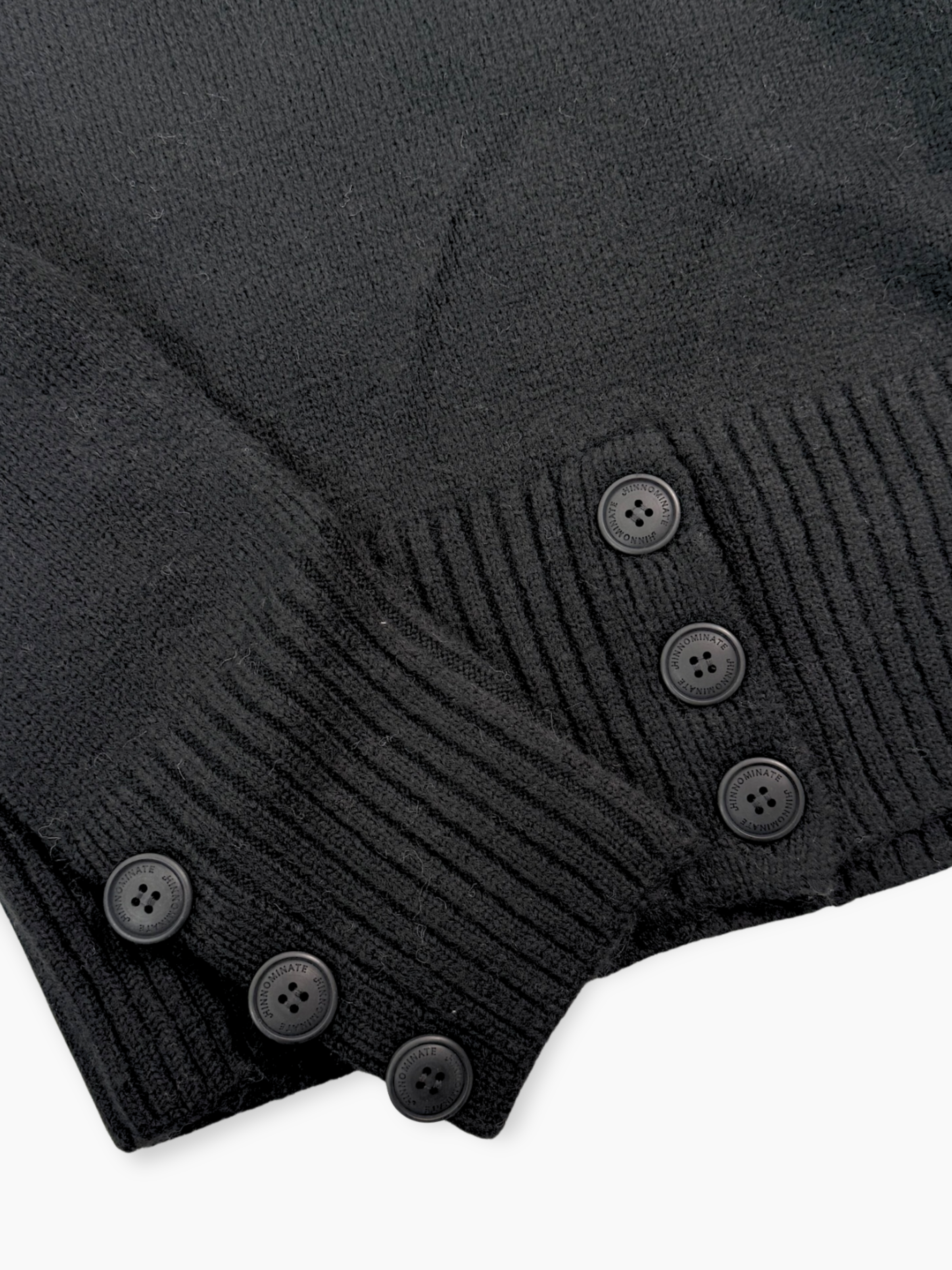 Maglia Nera A Collo Alto Con Bottoni