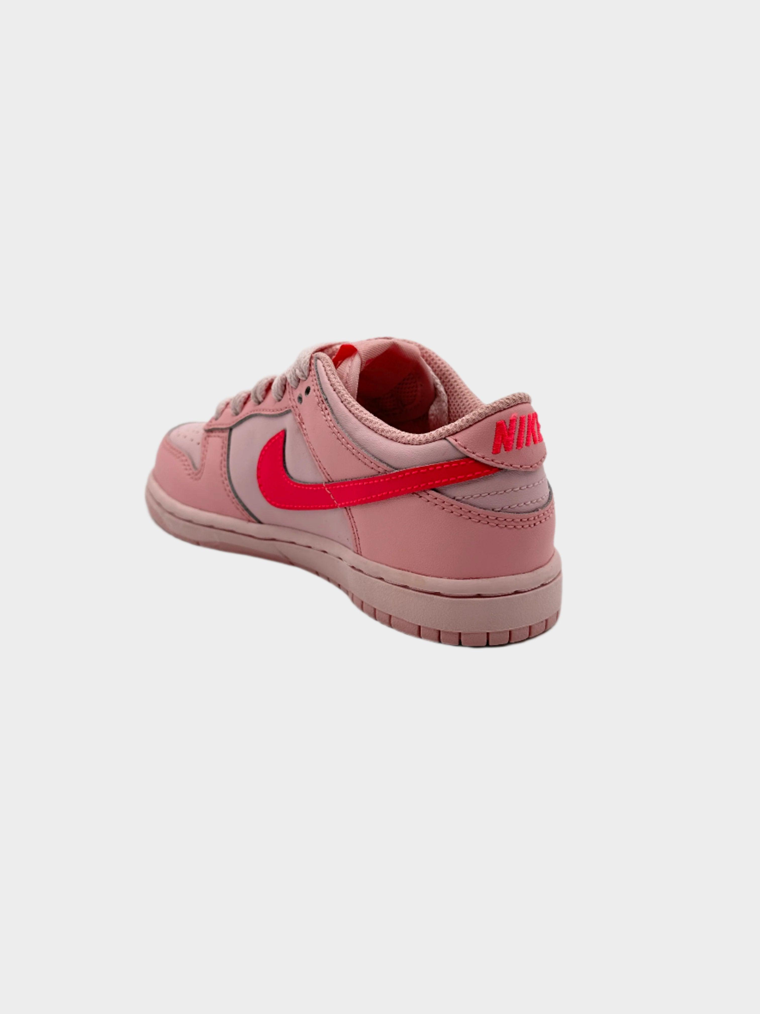 Dunk Low Triple Pink
