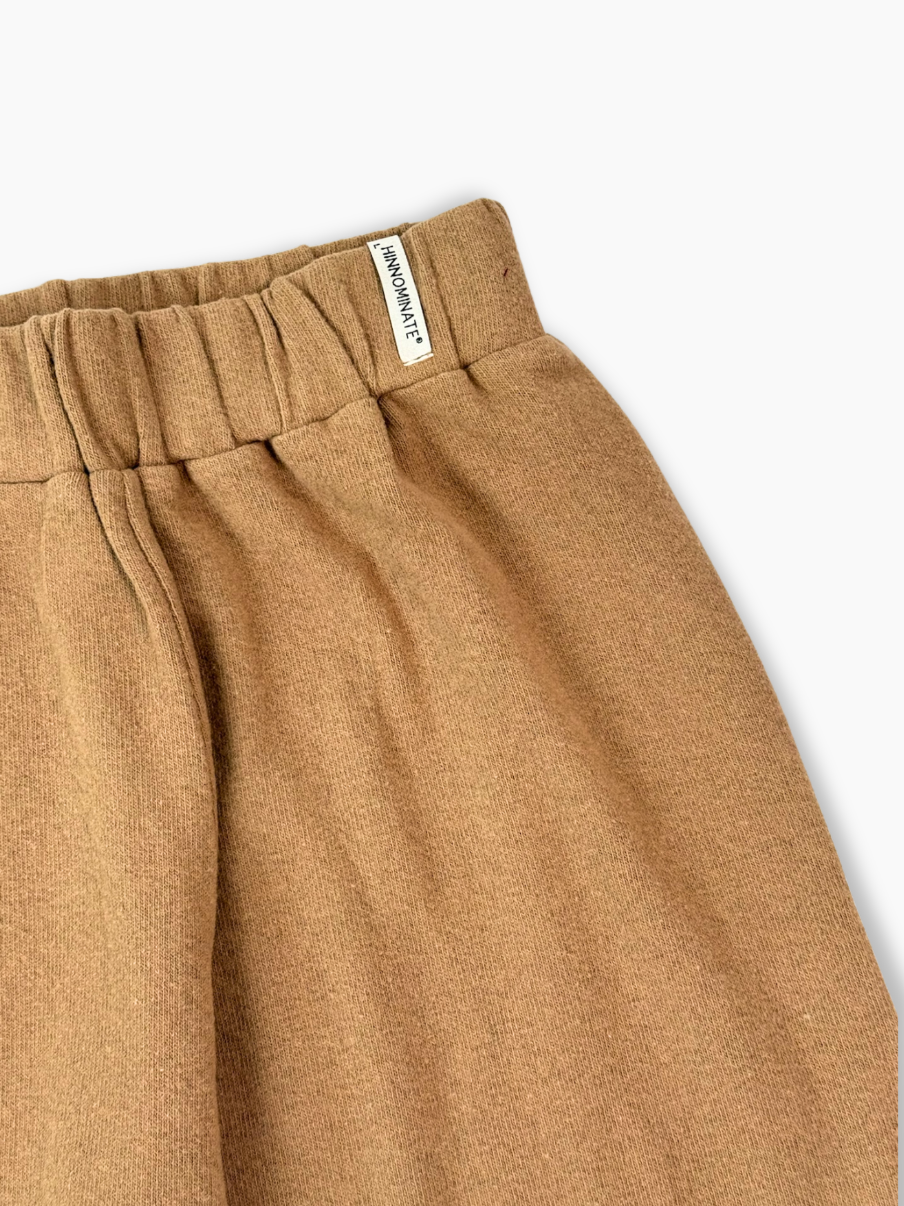 Pantaloni Dritti Nocciola A Taglio Vivo Con Etichetta