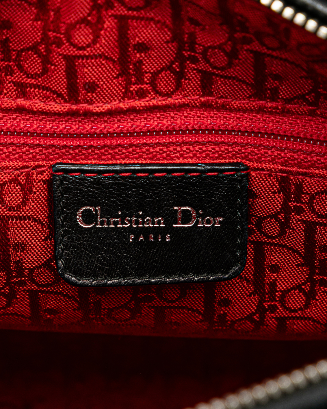 Borsa Lady Dior Nera In Pelle Cannage Con Charm Logo