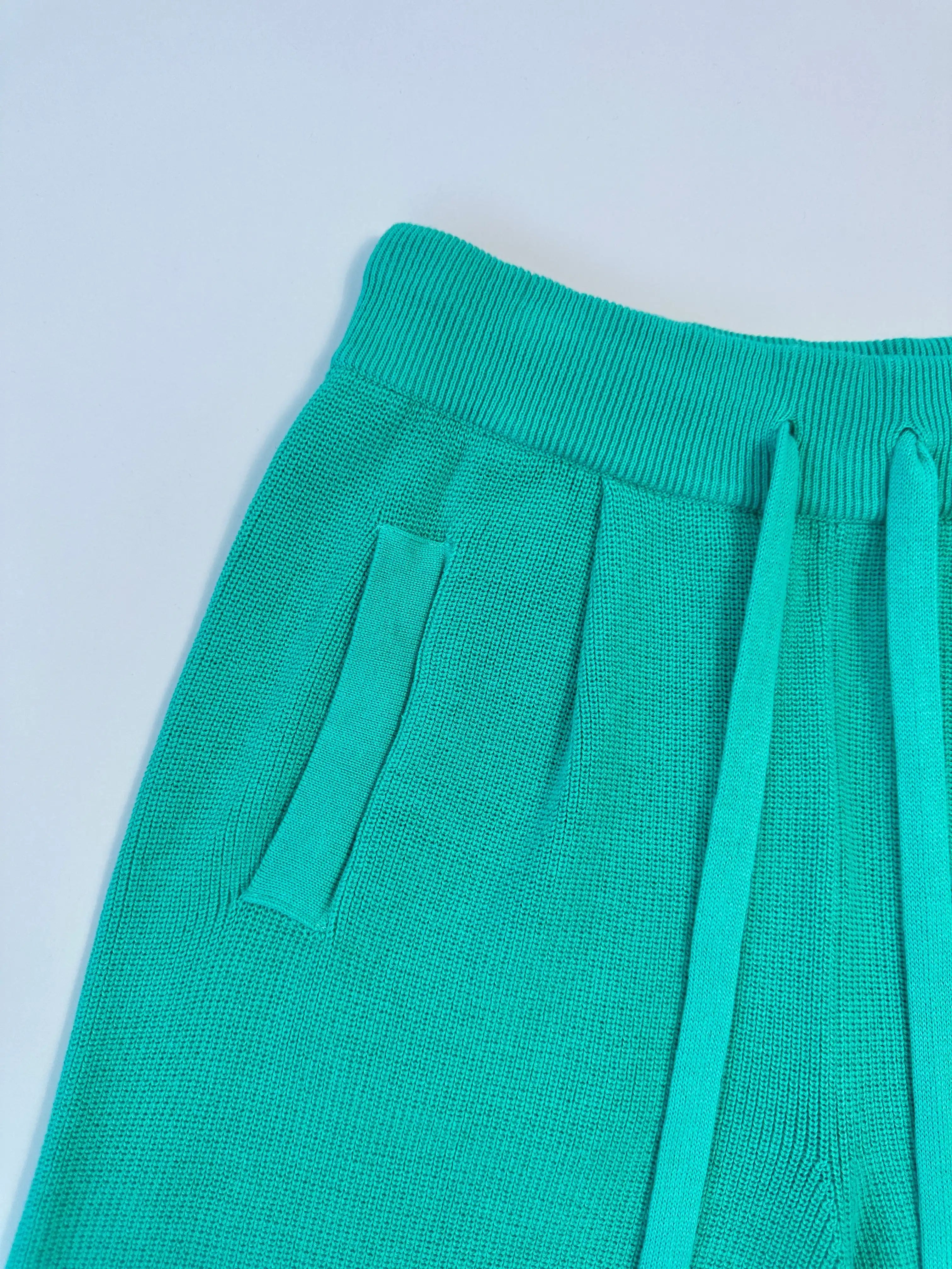 Solid Color Knit Shorts