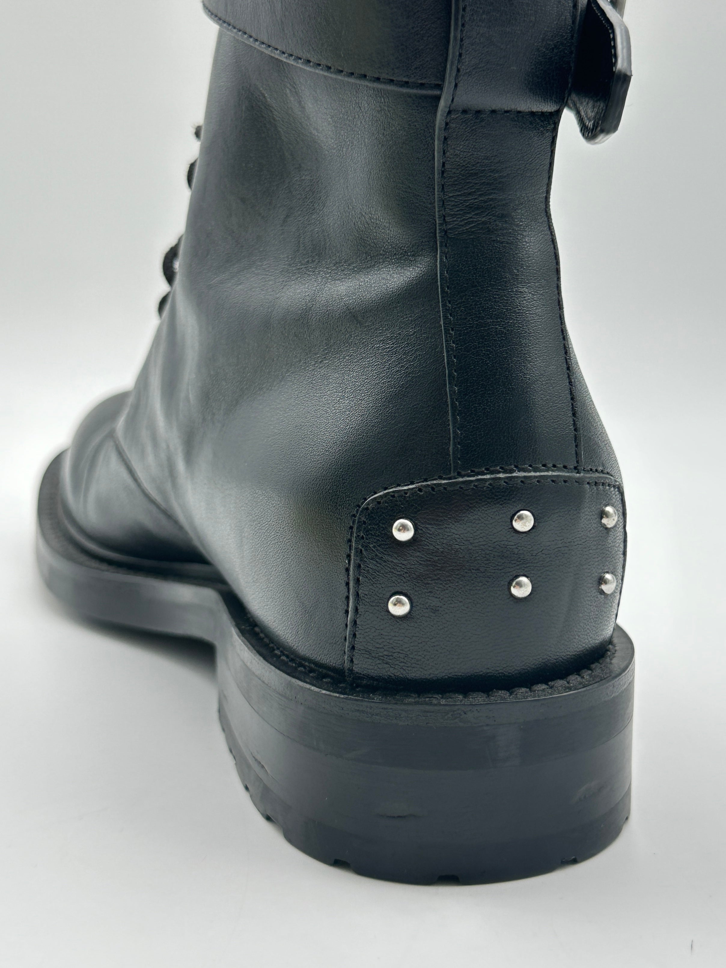 Stivaletto Stringato