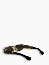 - | Qlhype