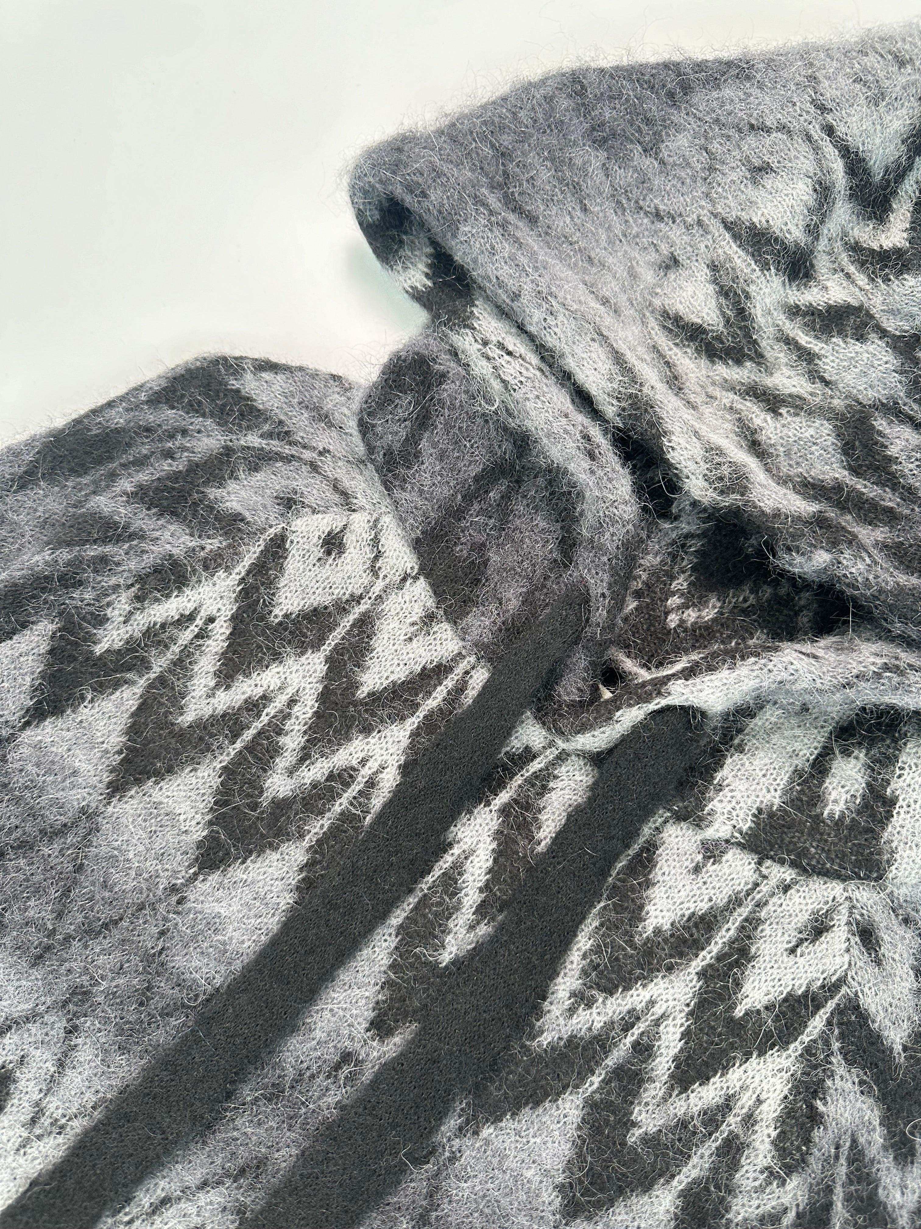 Maglia Con Cappuccio Jacquard Degrade