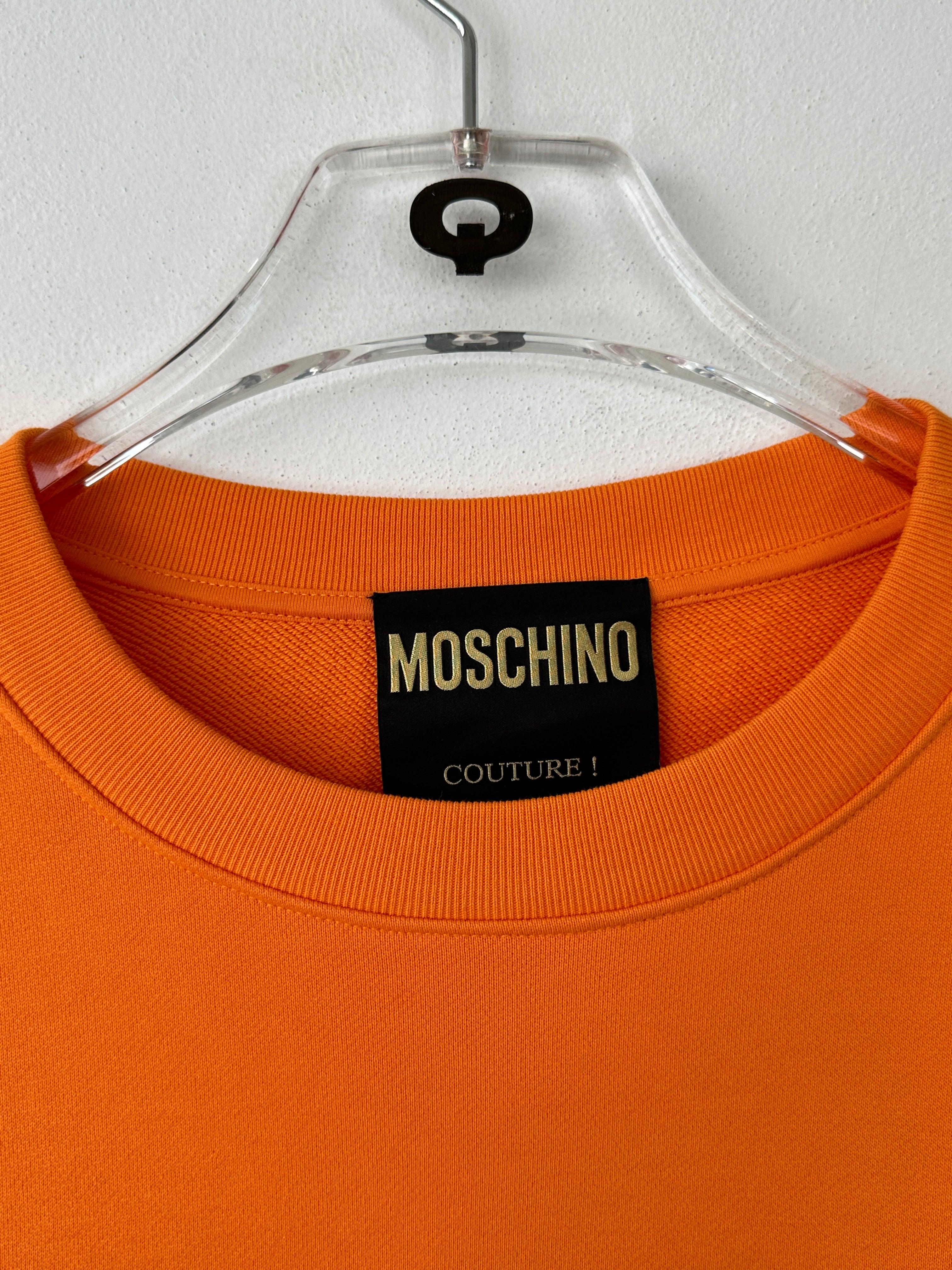 Sweatshirt logo