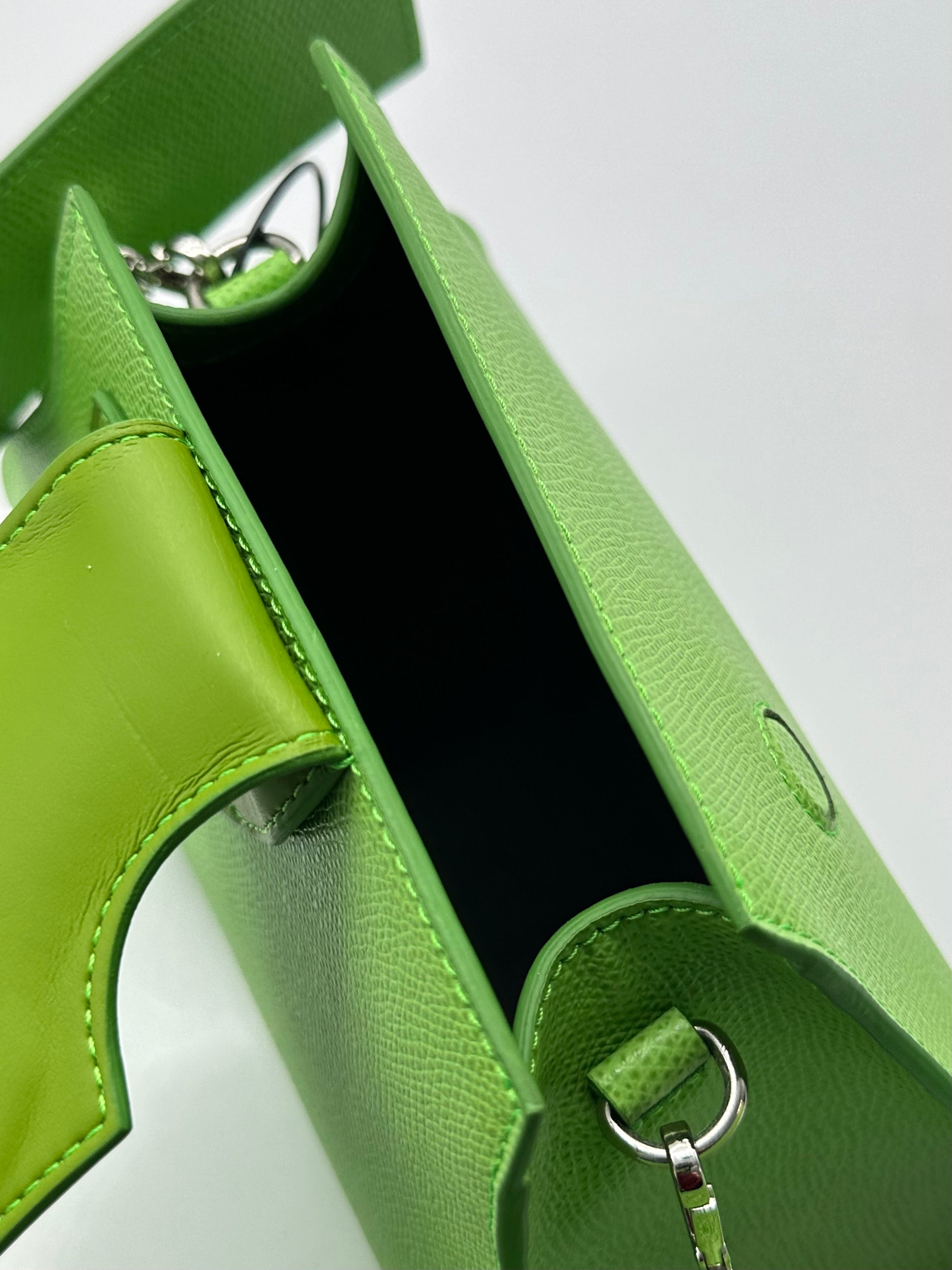 Handbag Logo