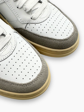 - | Qlhype