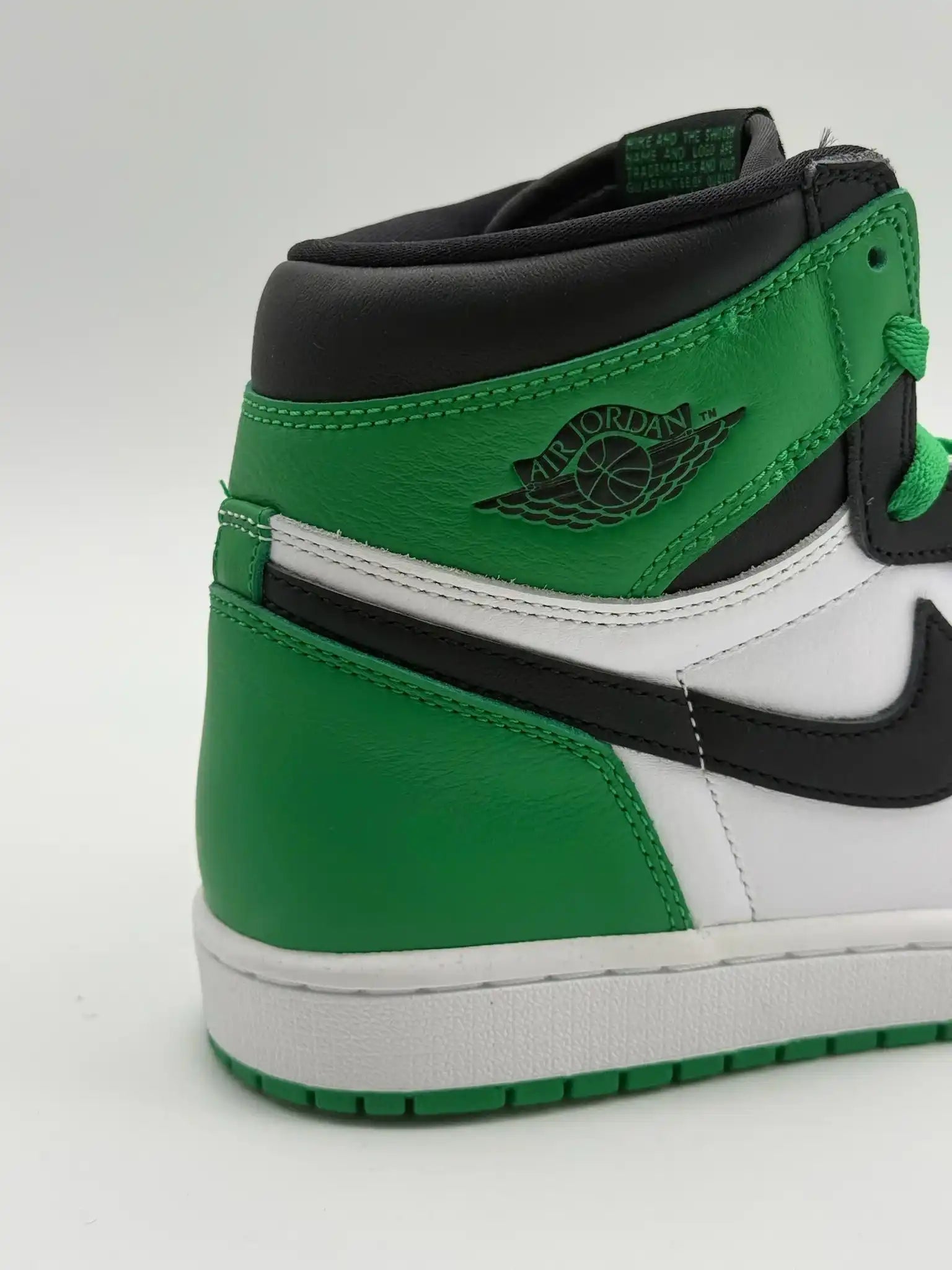 Sneakers Nike Air Jordan 1 Retro High OG Lucky Green