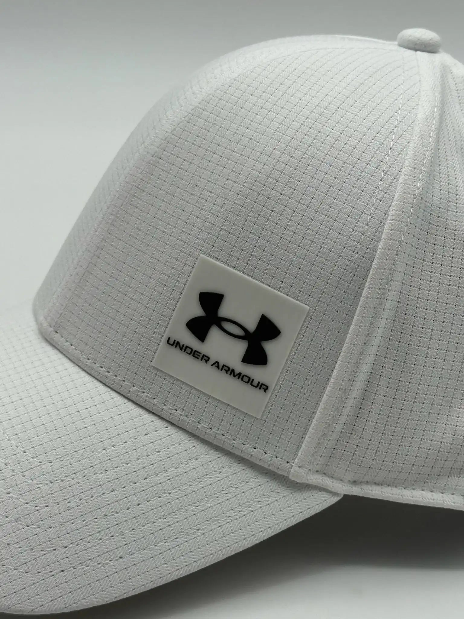 White Blitzing Cap