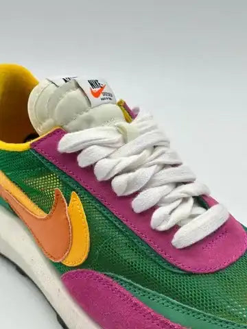 Sneakers Sacai X LD Waffle 'Pine Green'