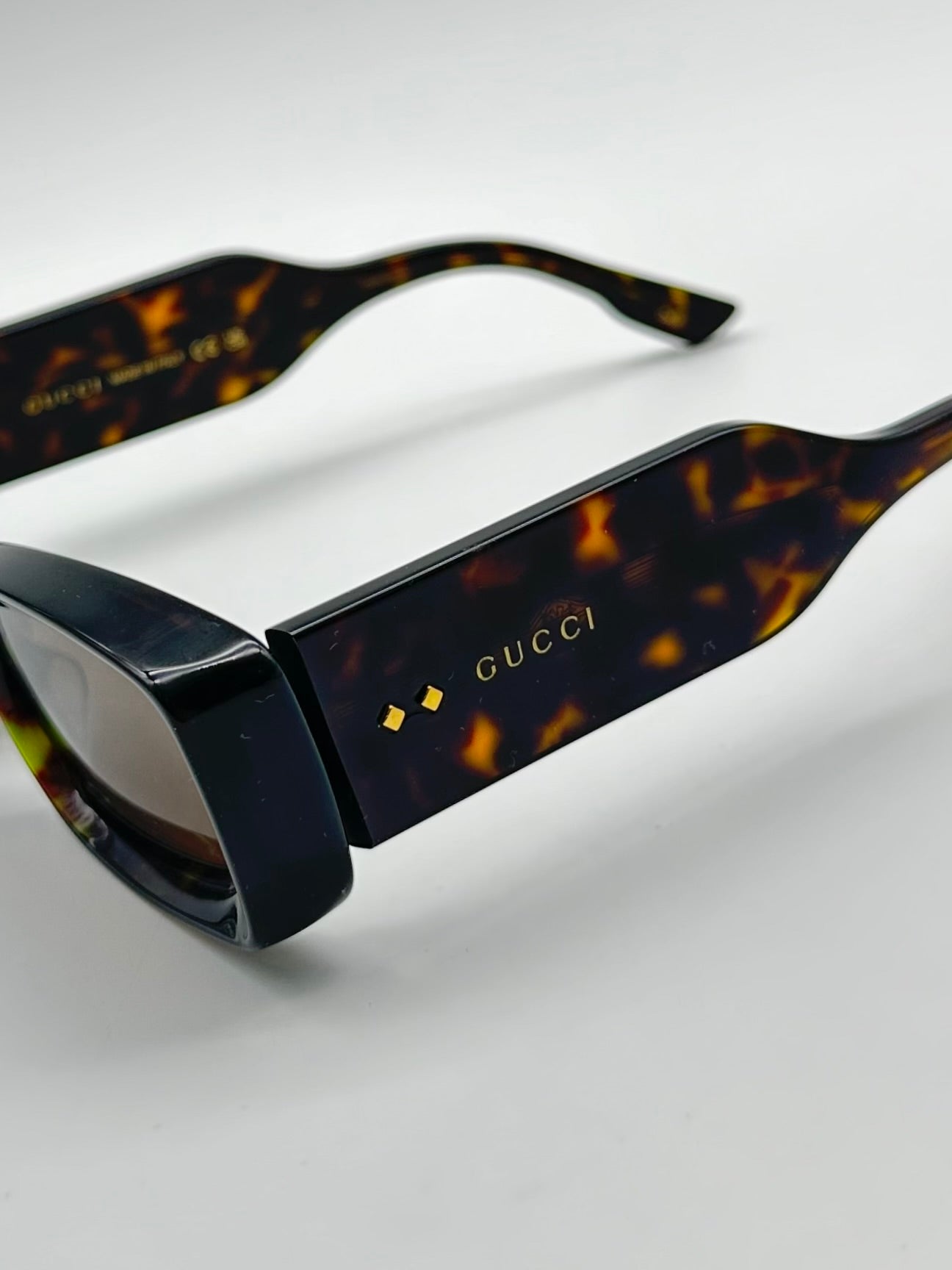Thick Rectangle Sunglasses