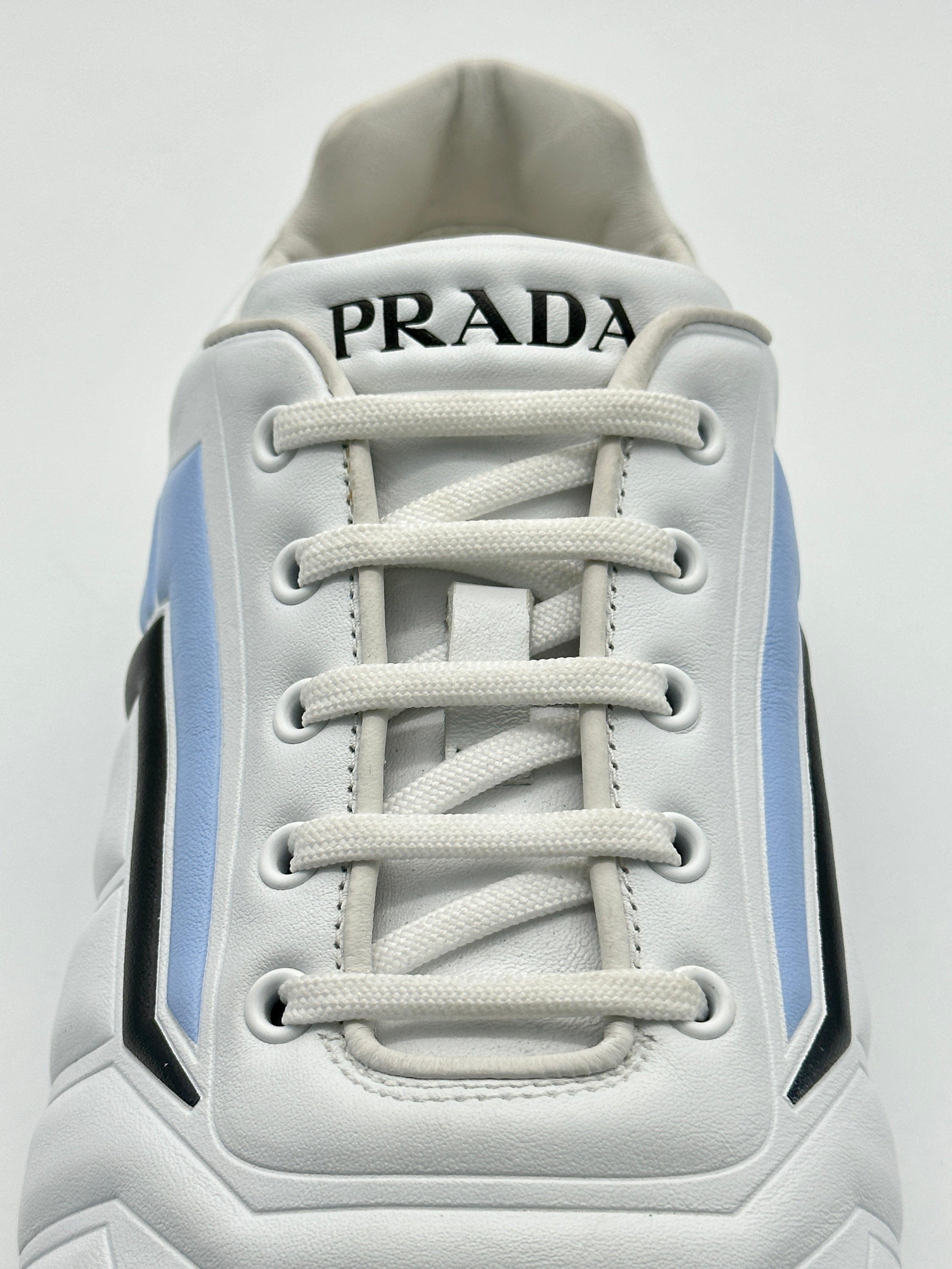 Rev Sneakers