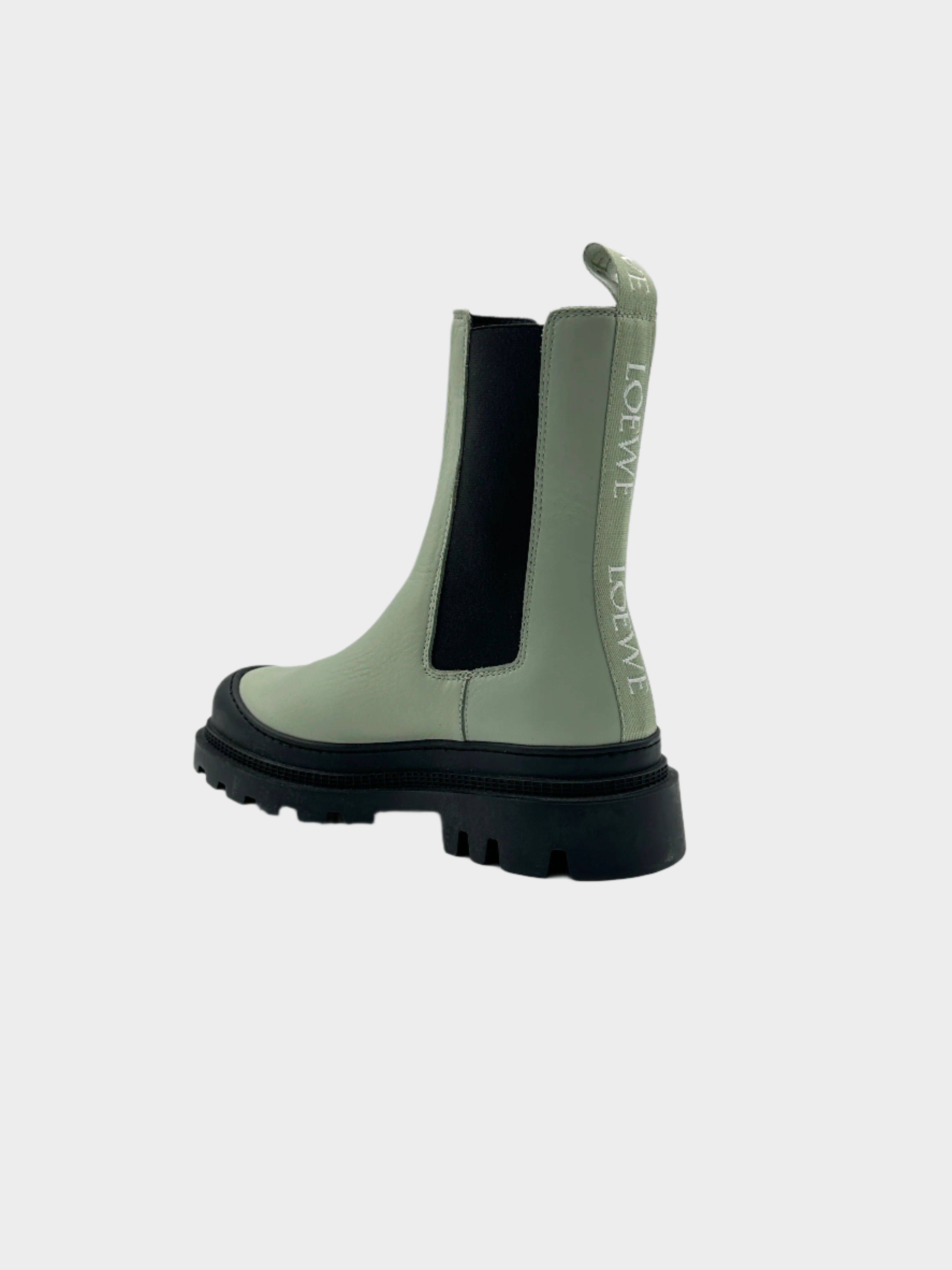 Chelsea Boots