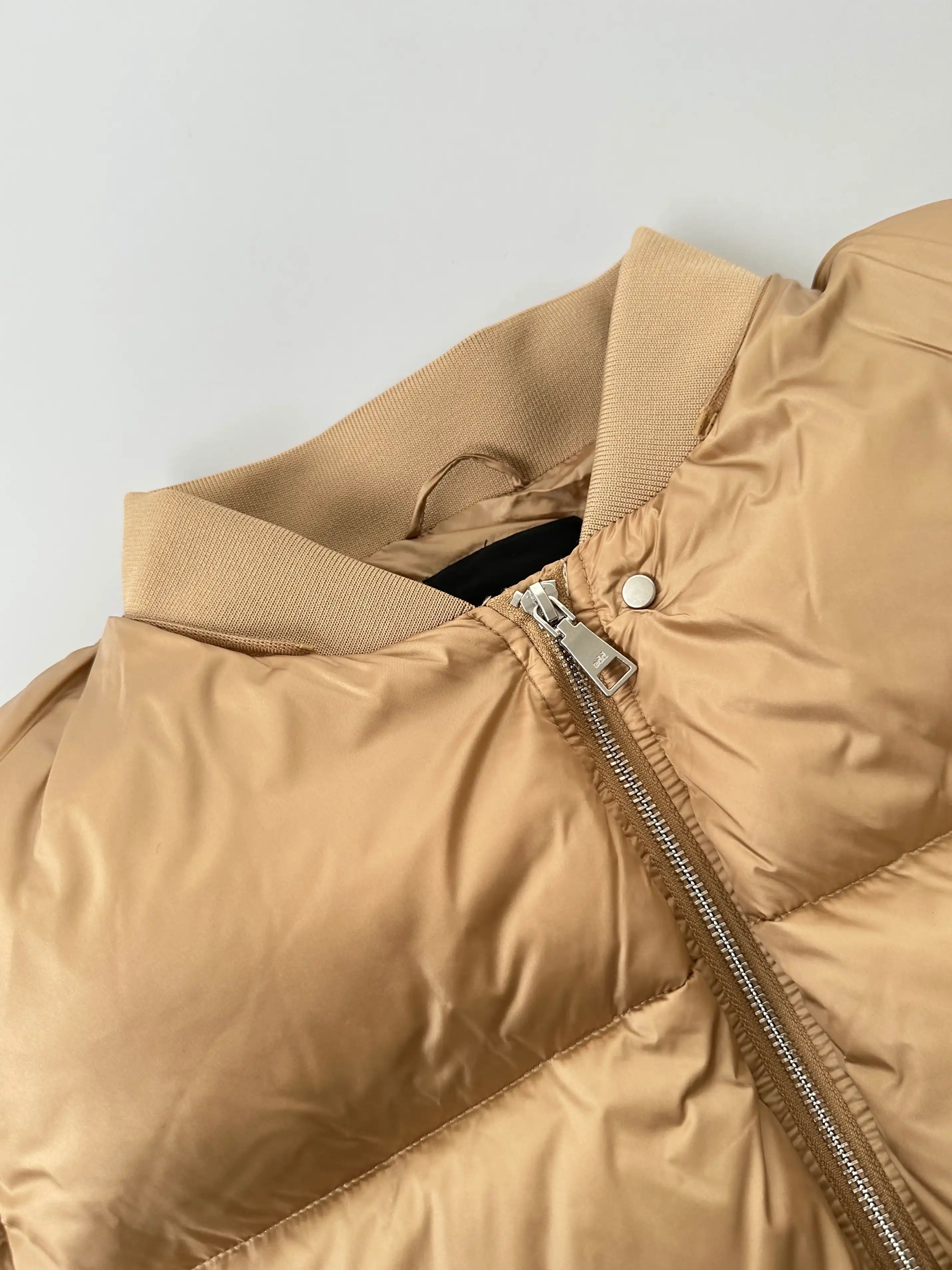 Giacca imbottita color cammello