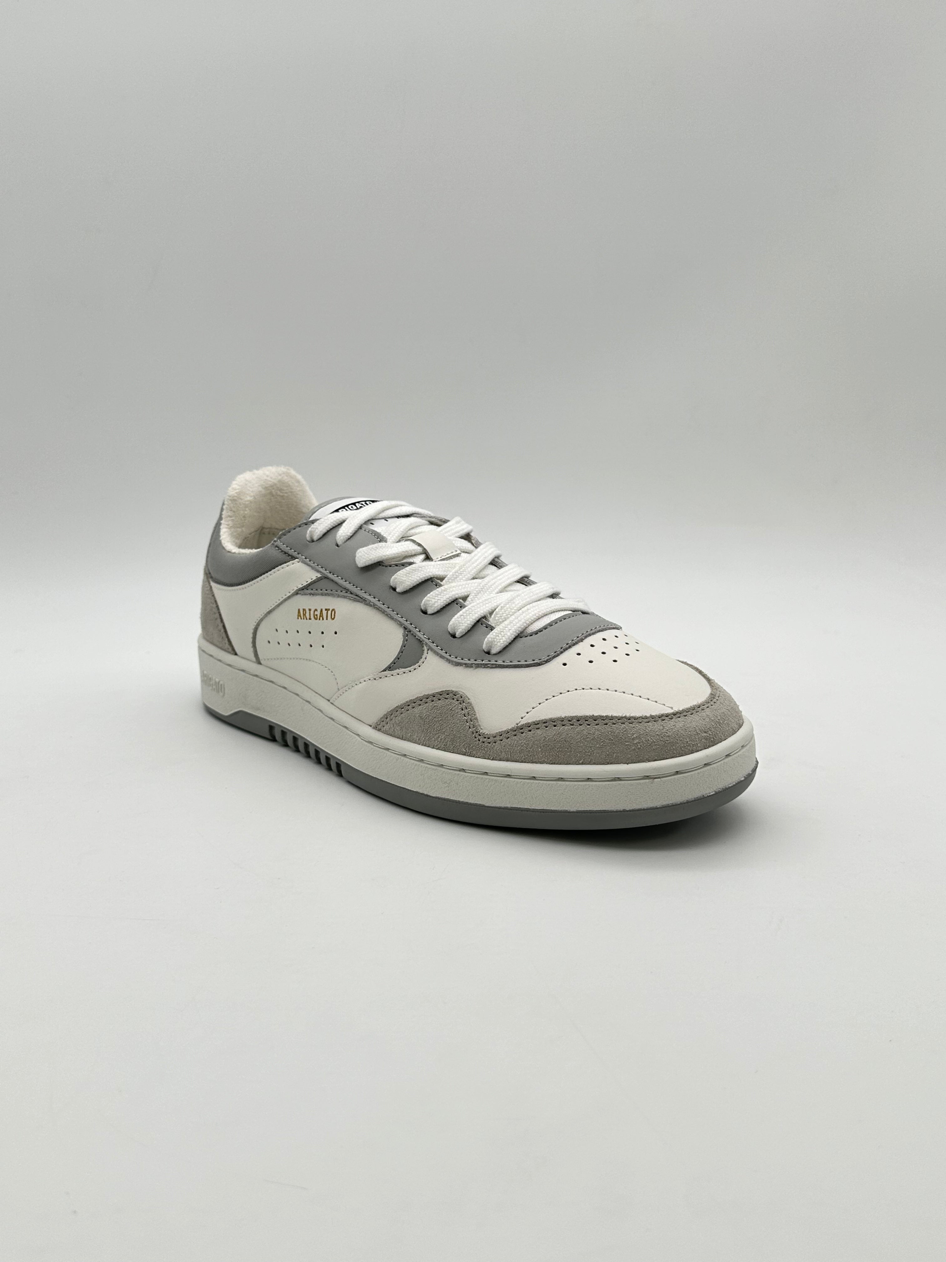 Low Sneakers