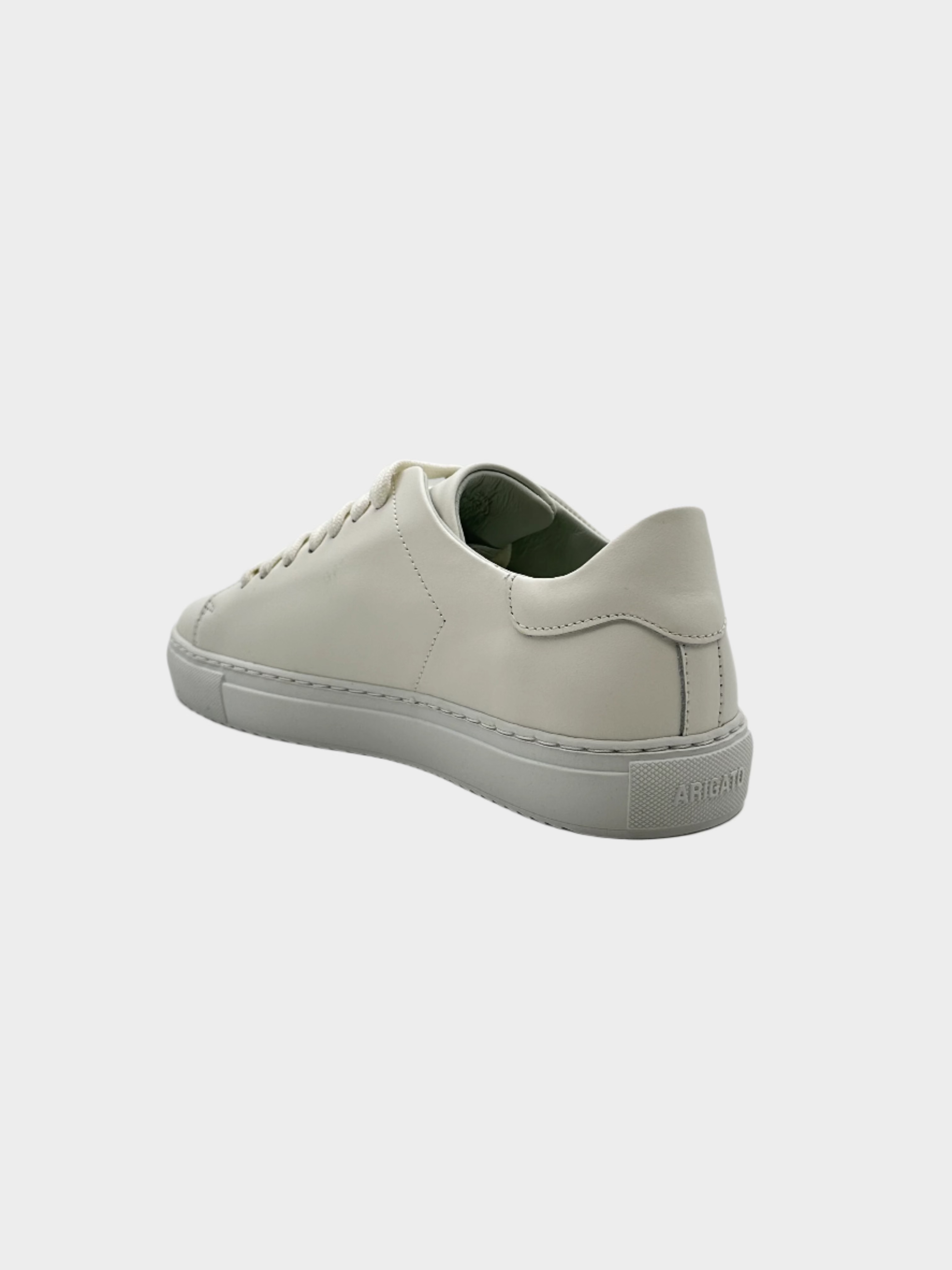Low Sneakers
