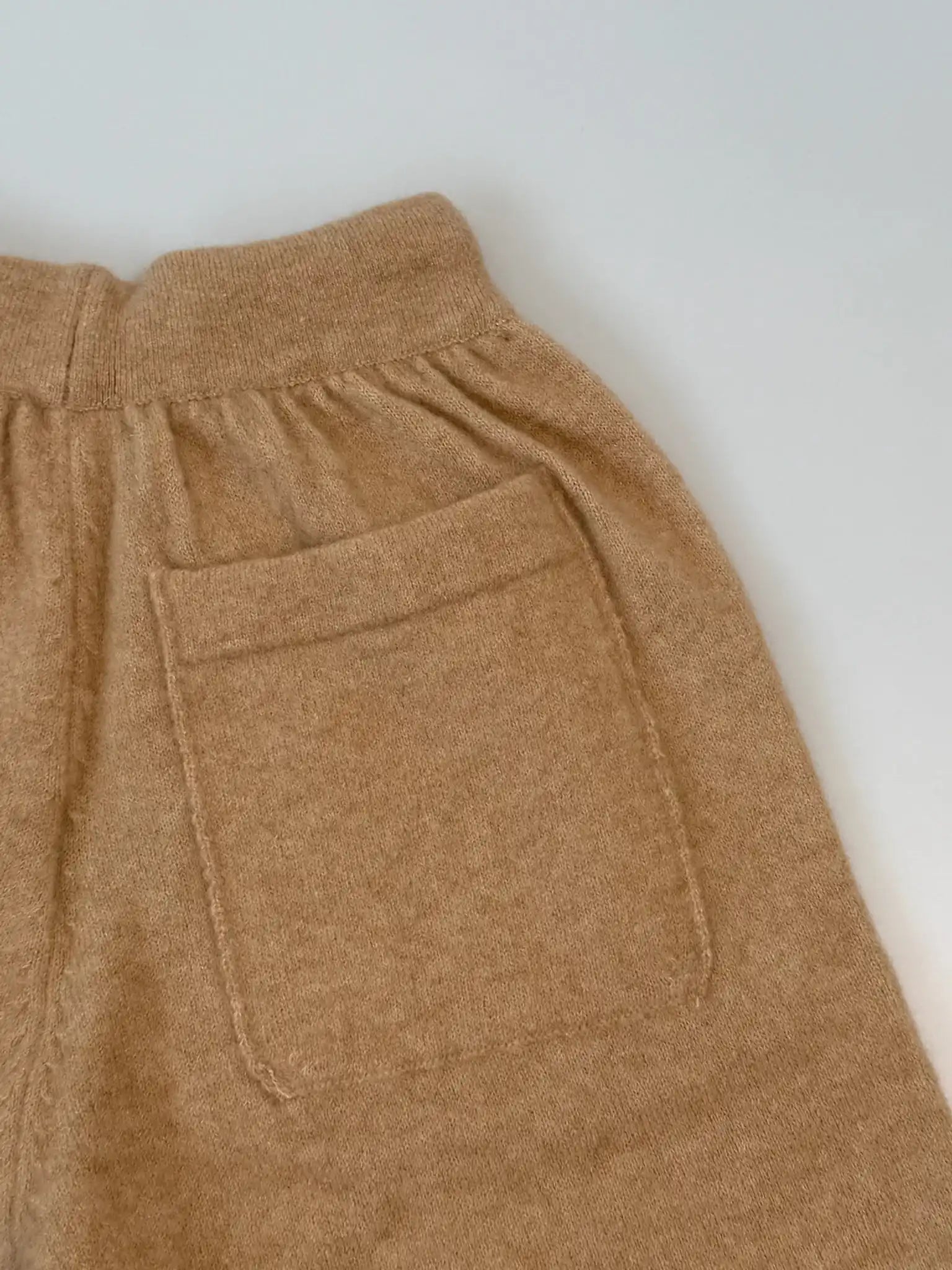 Joggers In Maglia Di Cashmere Beige