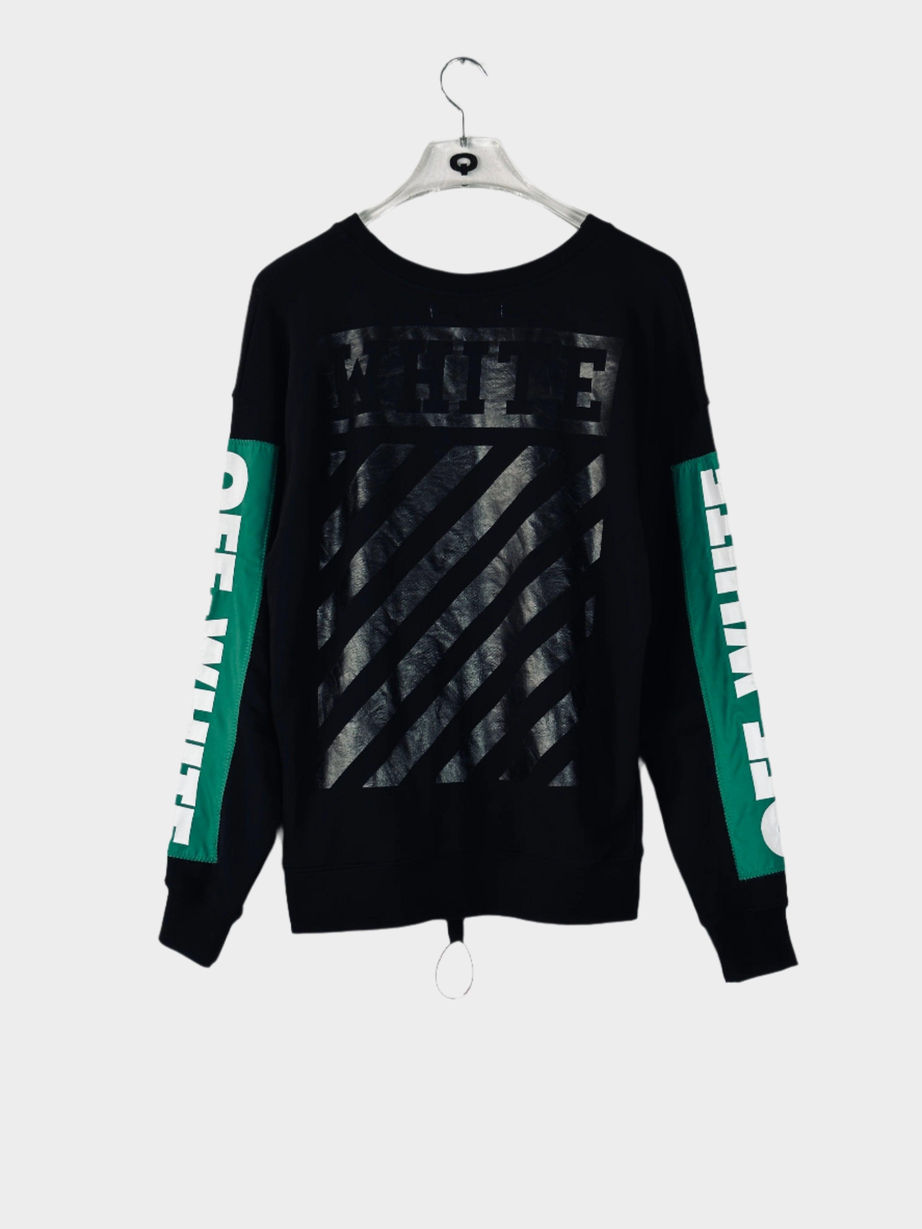 Sweatshirt logo