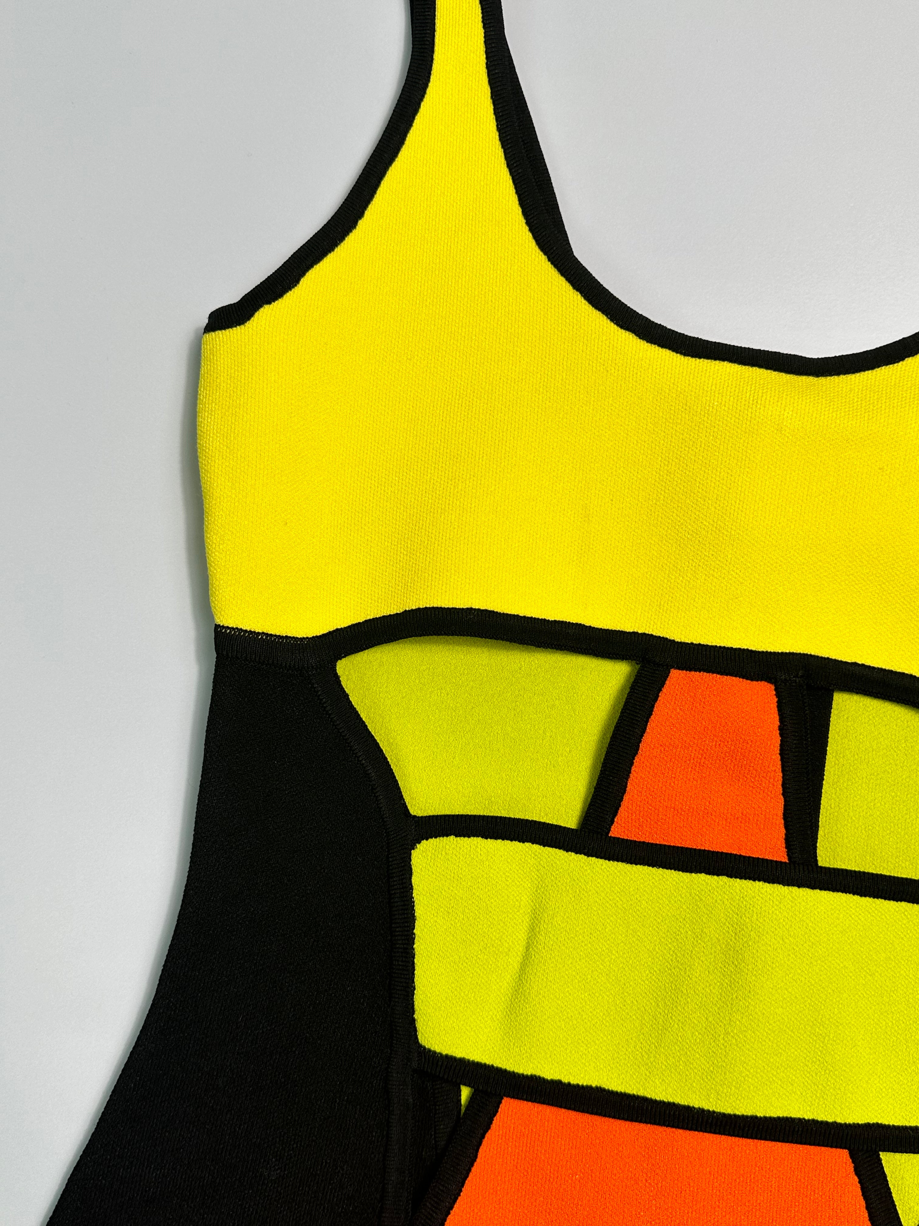 Abito Corto Color Block Con Zip Frontale E Schiena Scoperta