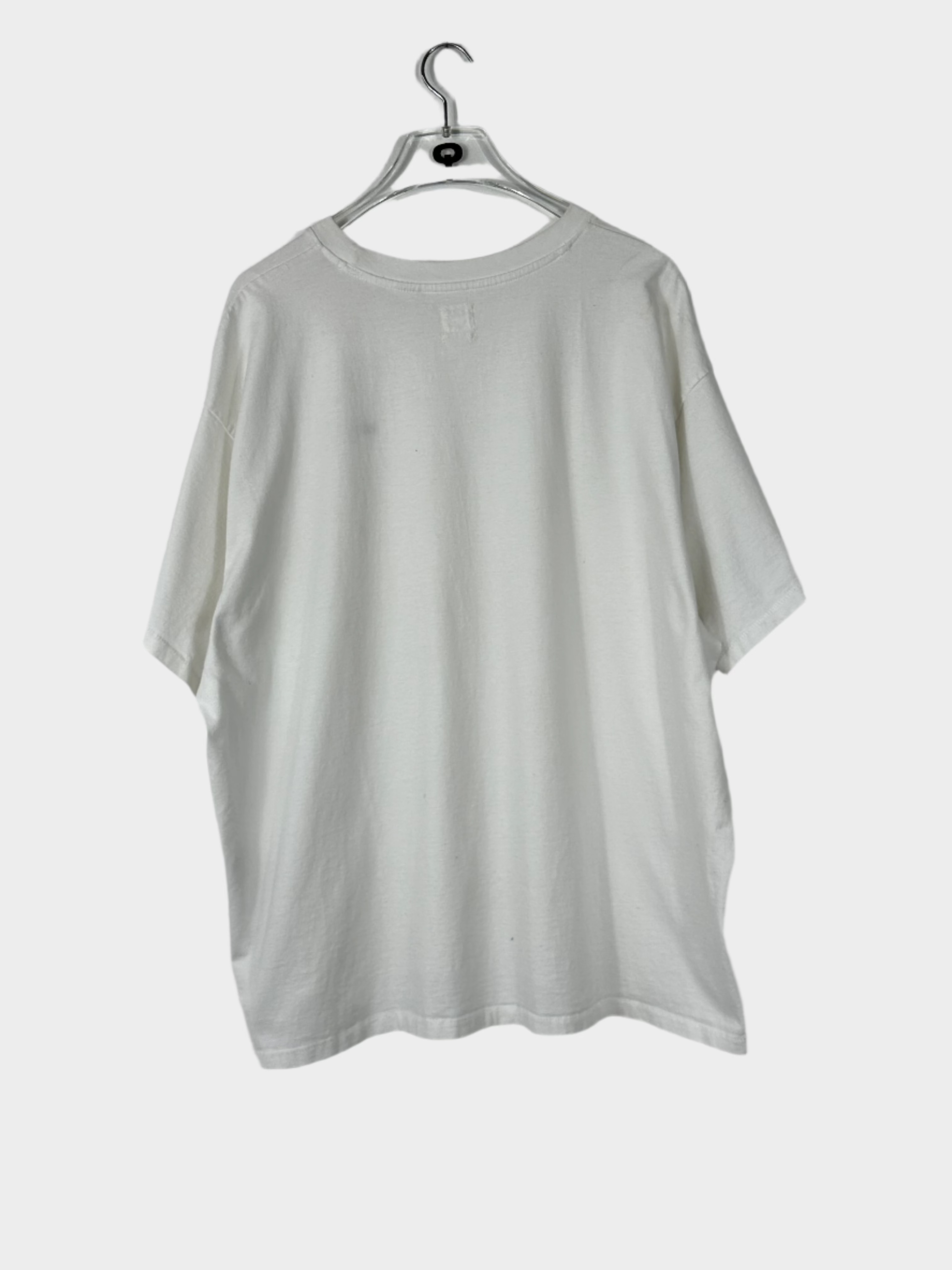 T-shirt logo