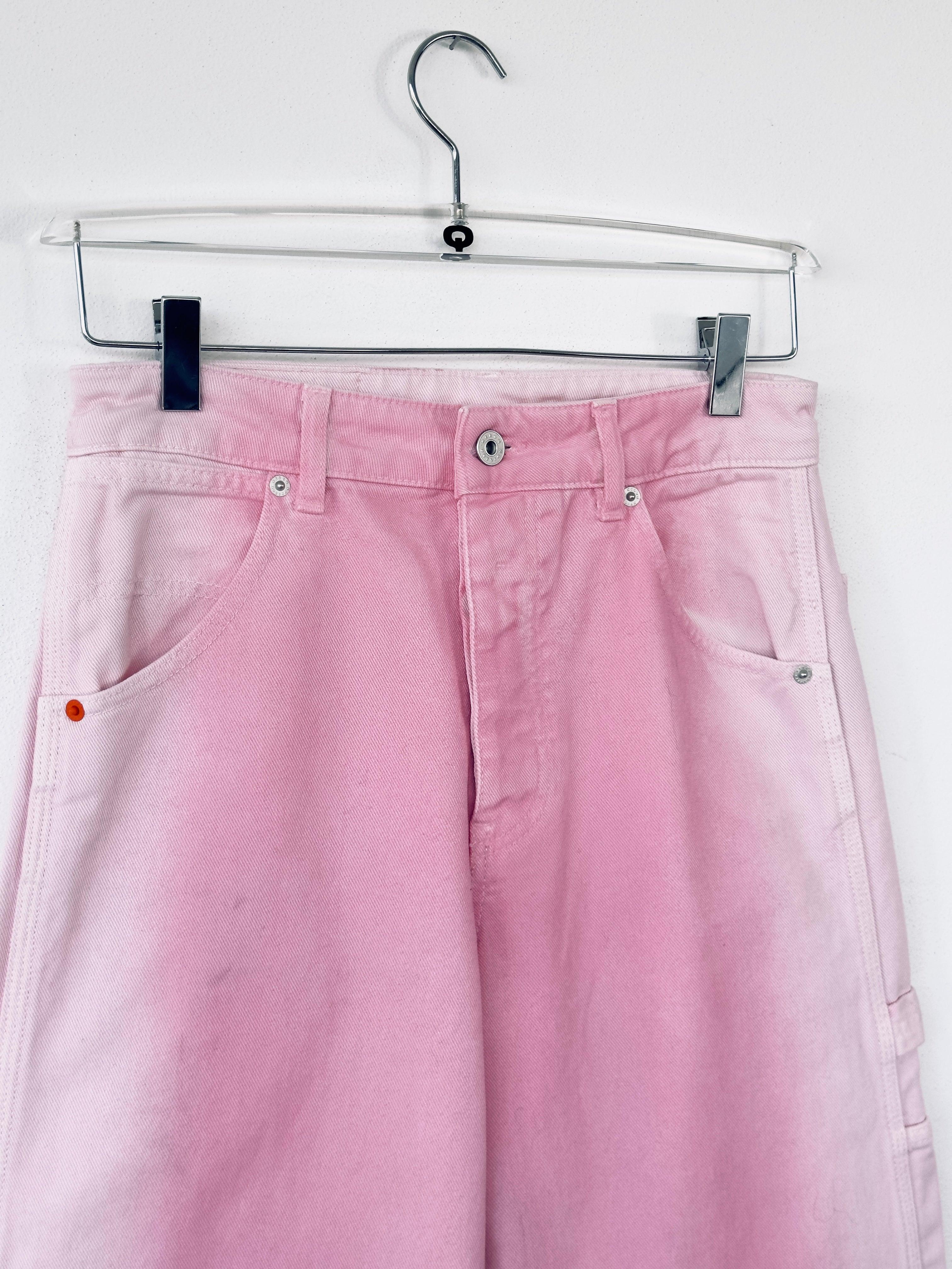 Gradient Pink Cargo