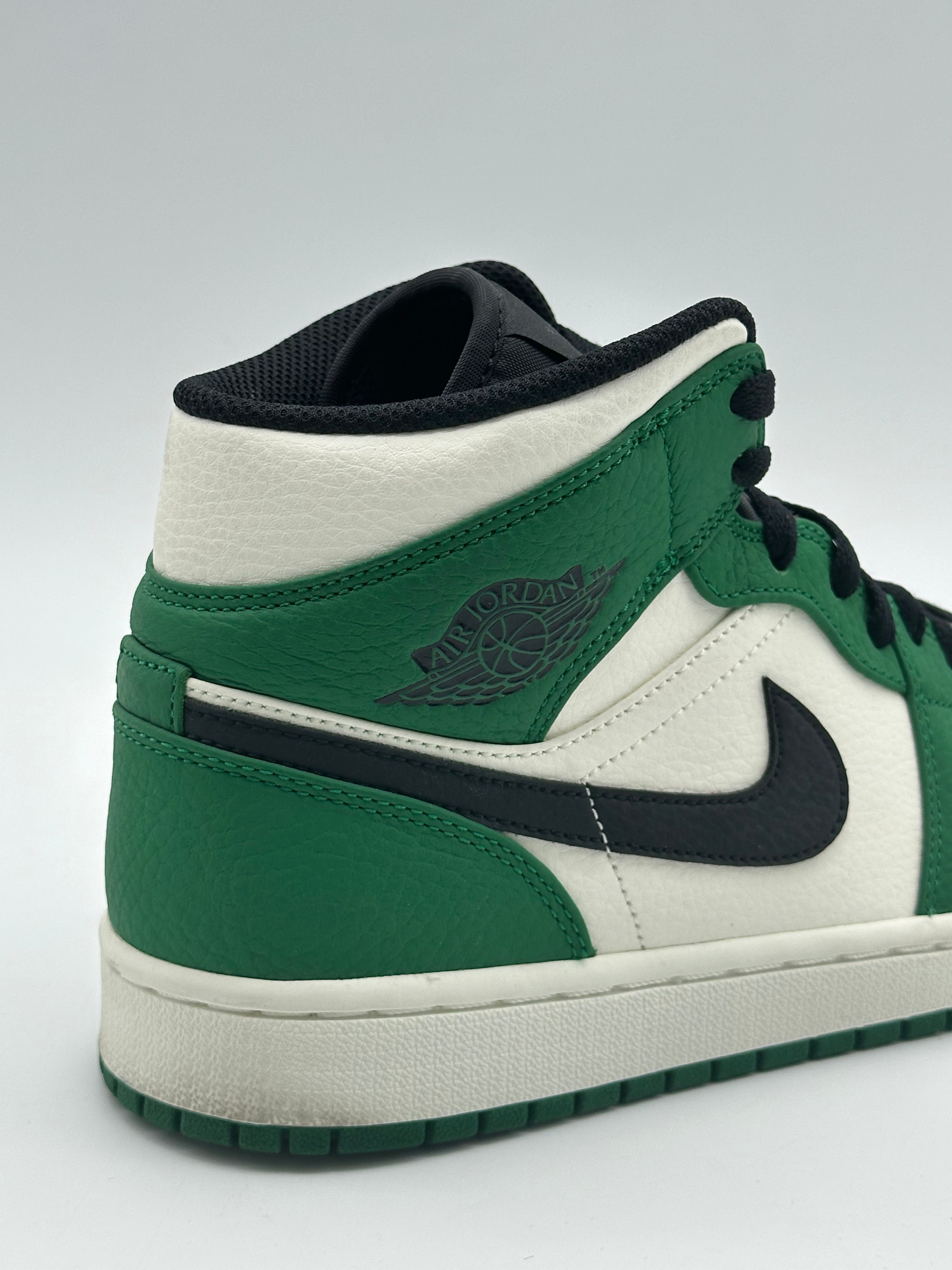 Sneakers Air Jordan 1 Mid Lucky Green