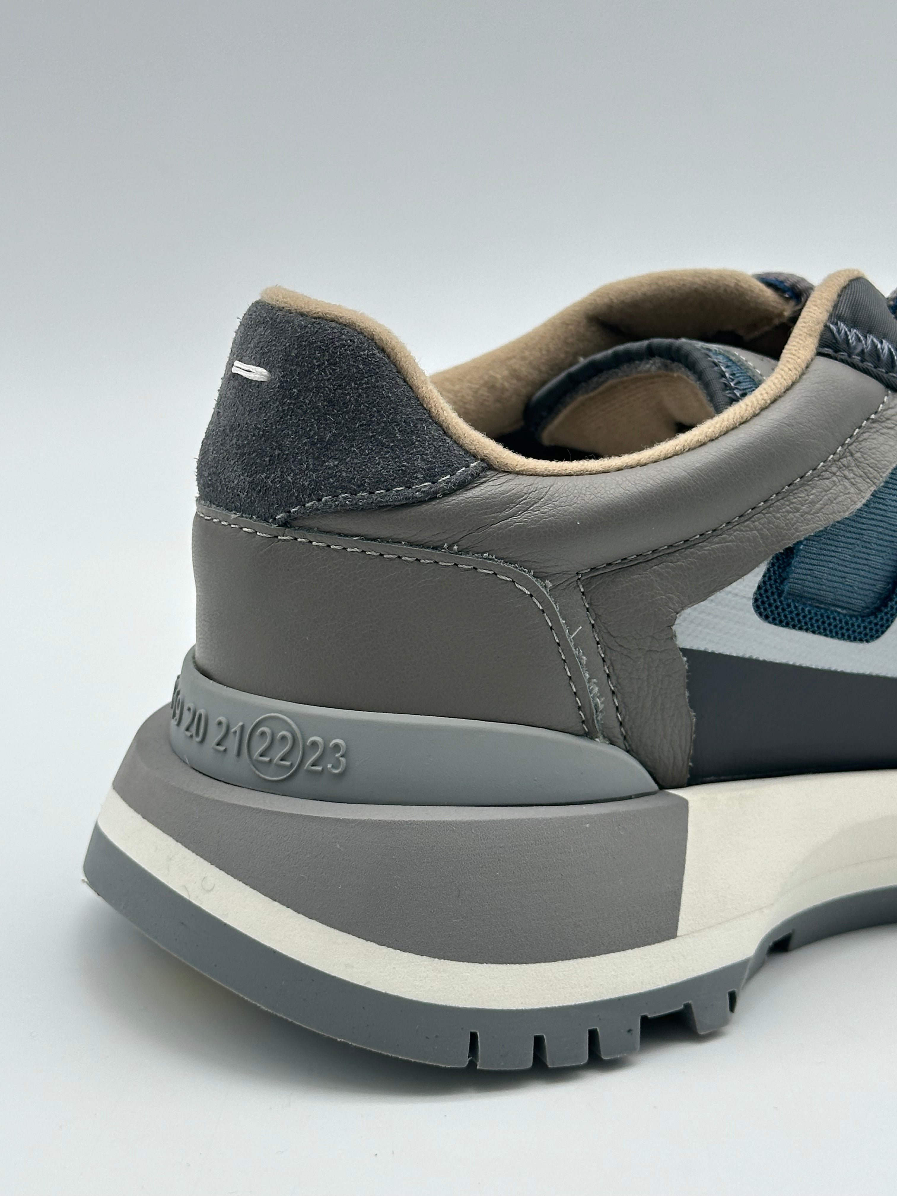 Sneaker Running Style Multimateriale Con Suola Chunky Grigio/Blu