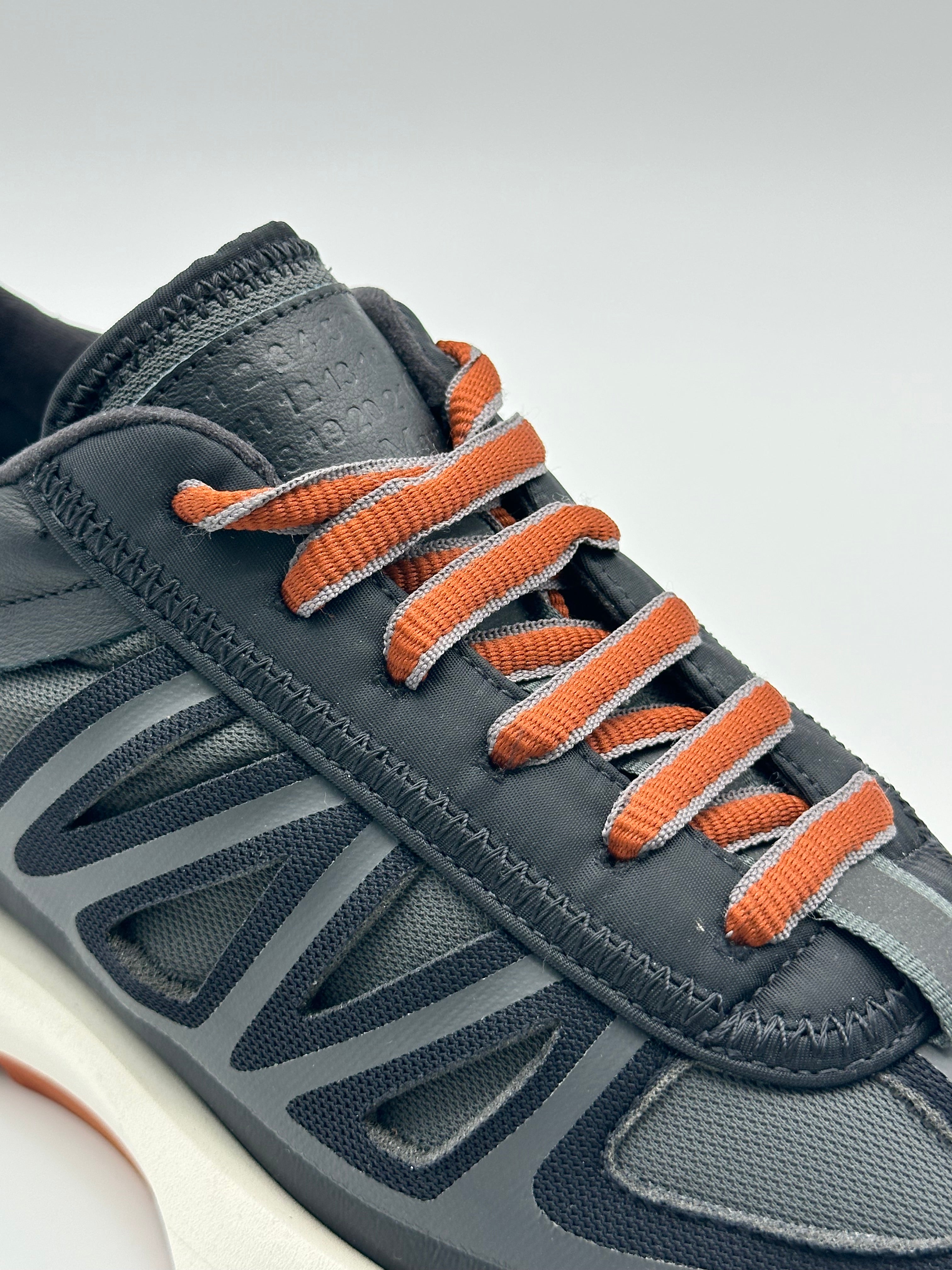 Sneaker Running Style Multimateriale Con Suola Chunky Nero/Ruggine