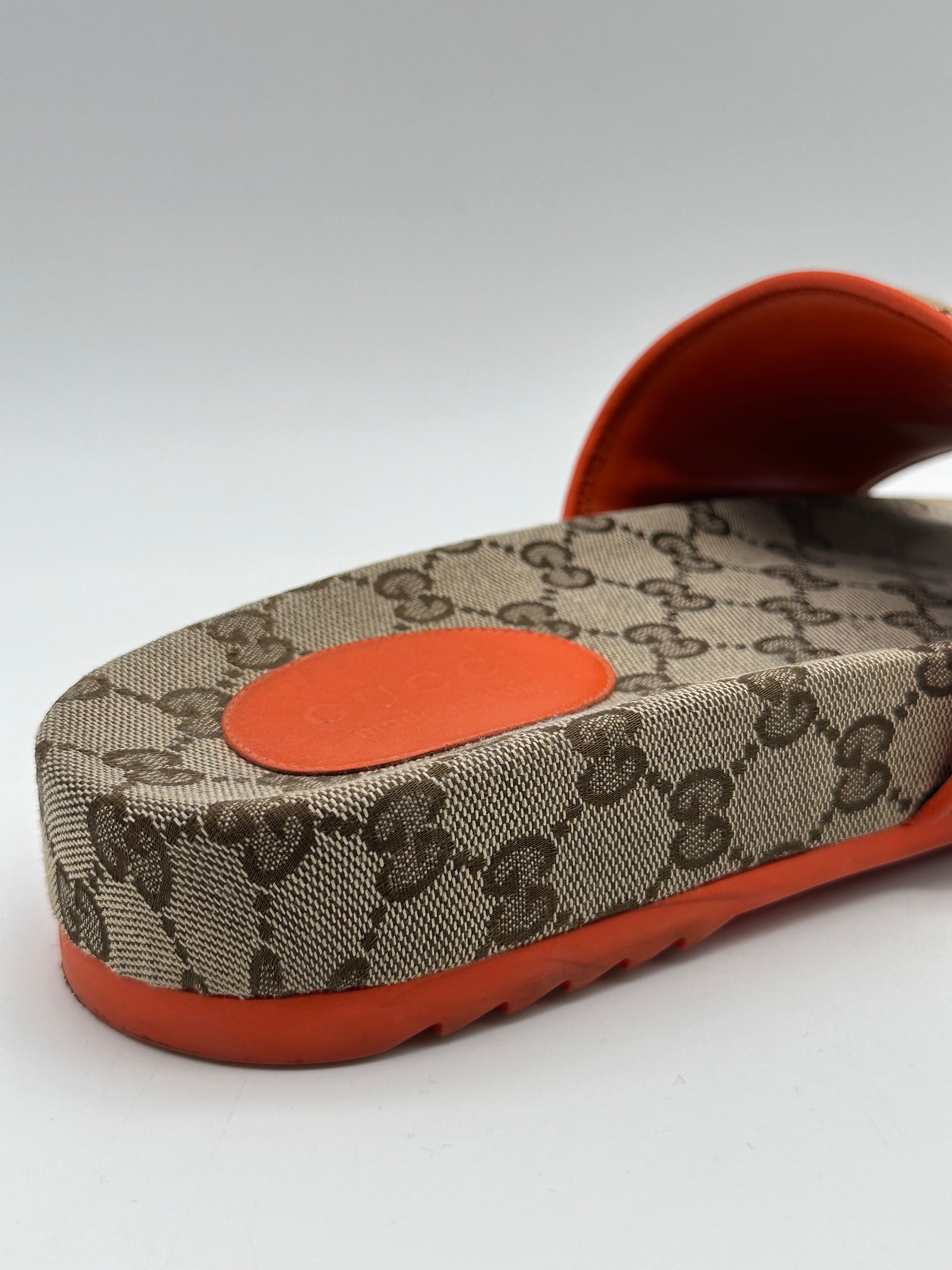 Slippers In Tessuto Gucci x The North Face
