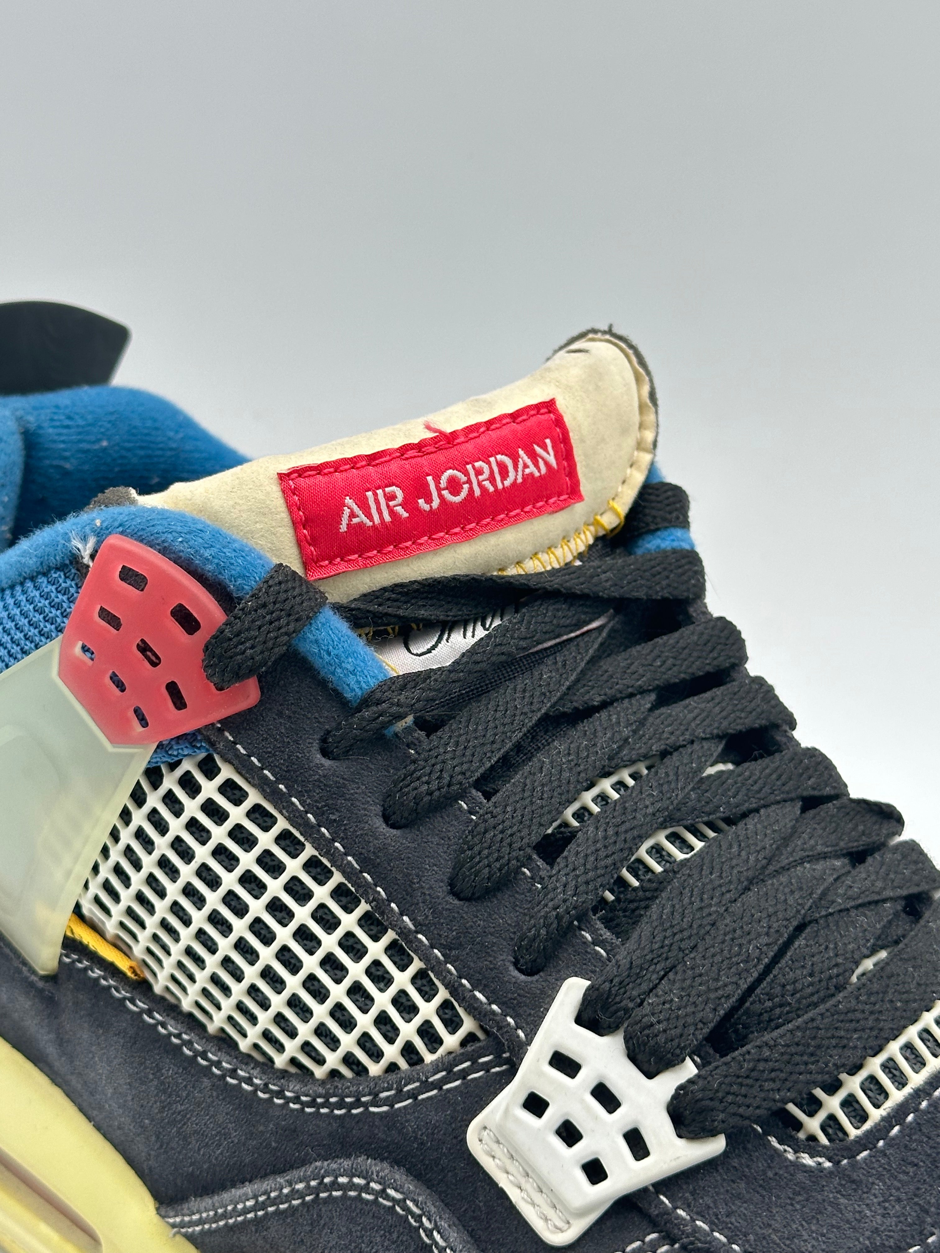 Jordan 4 Retro Union Off Noir