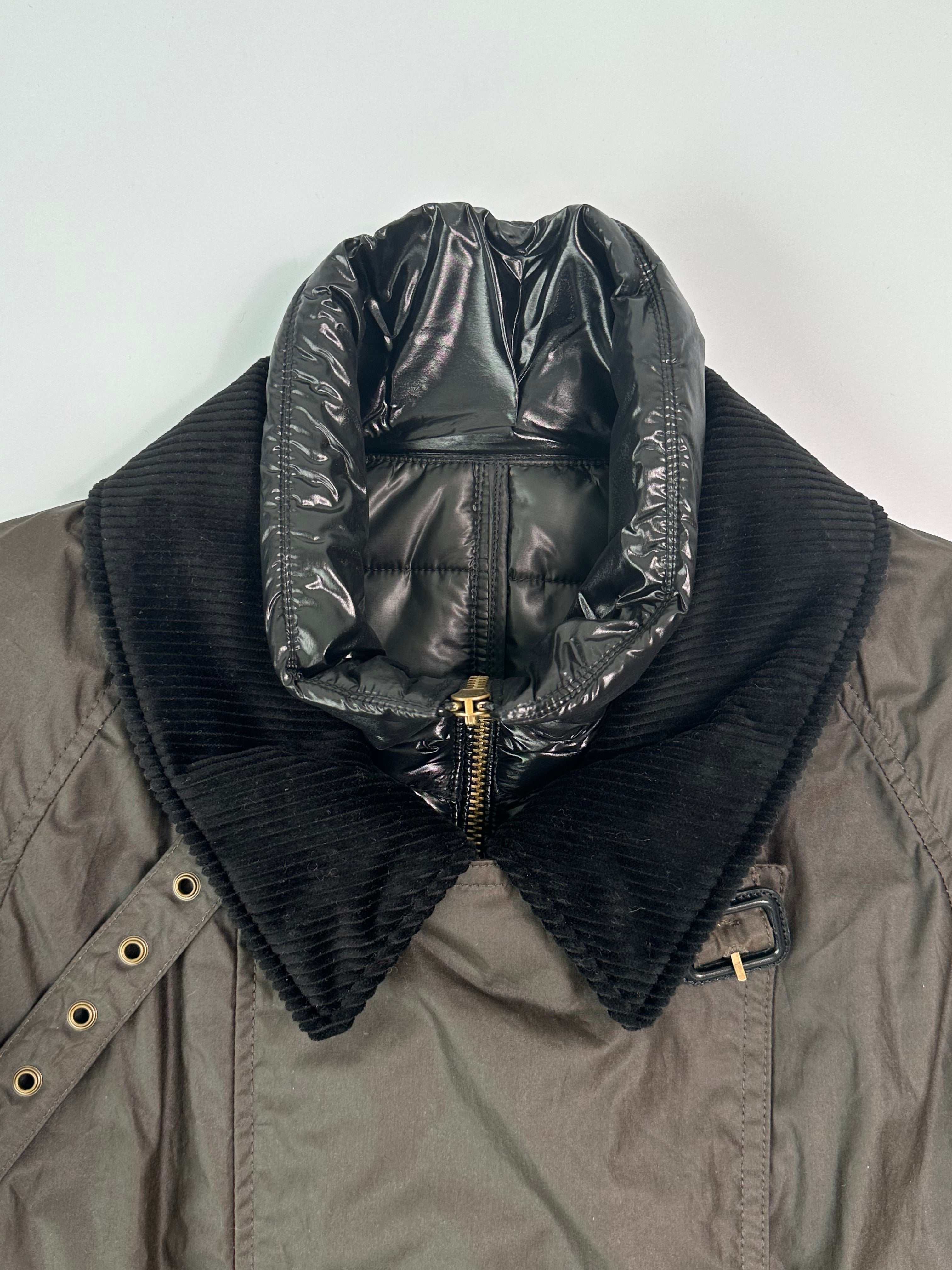 Cappotto Con Cintura E Colletto In Montone