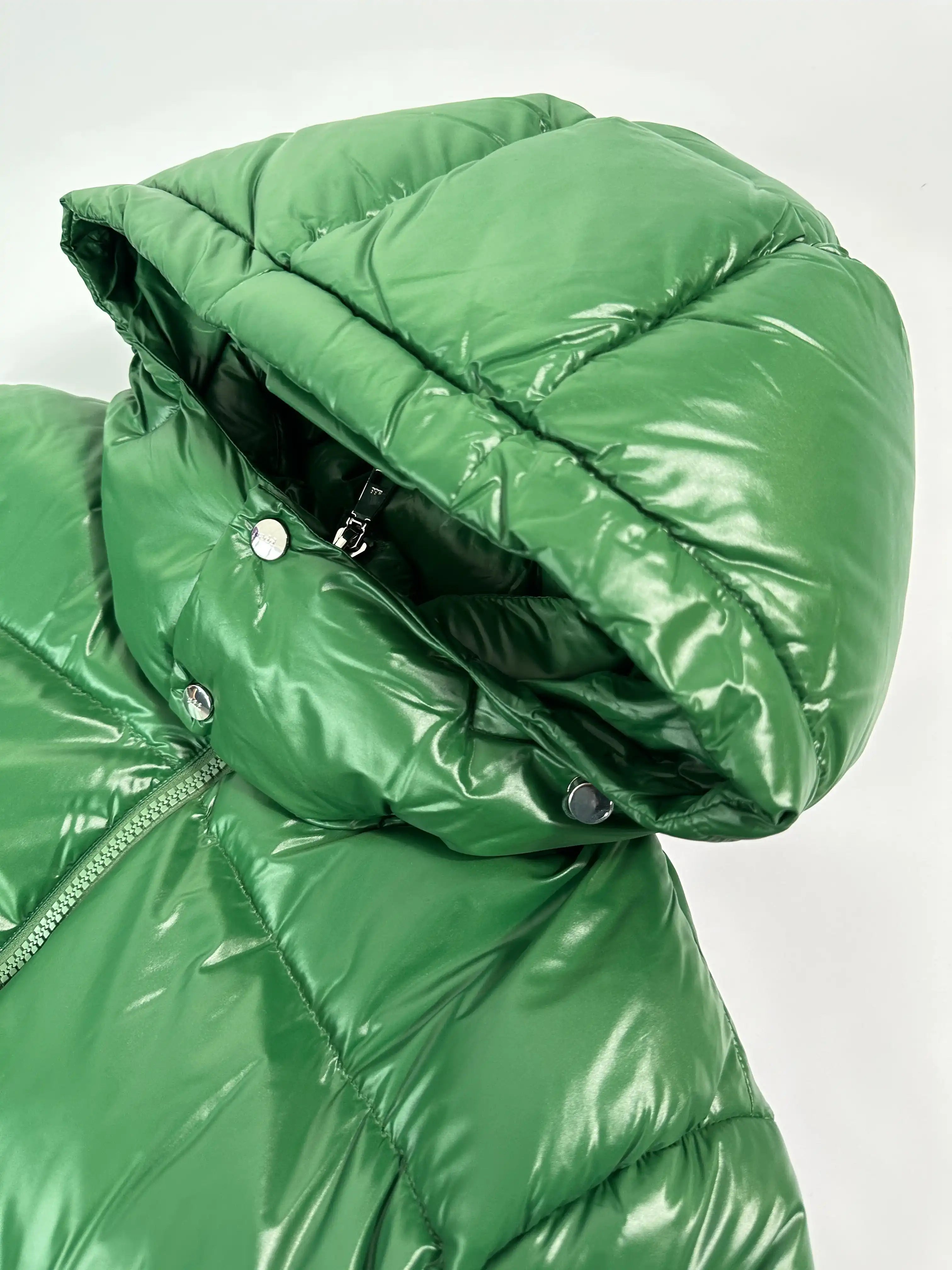 Piumino verde foresta