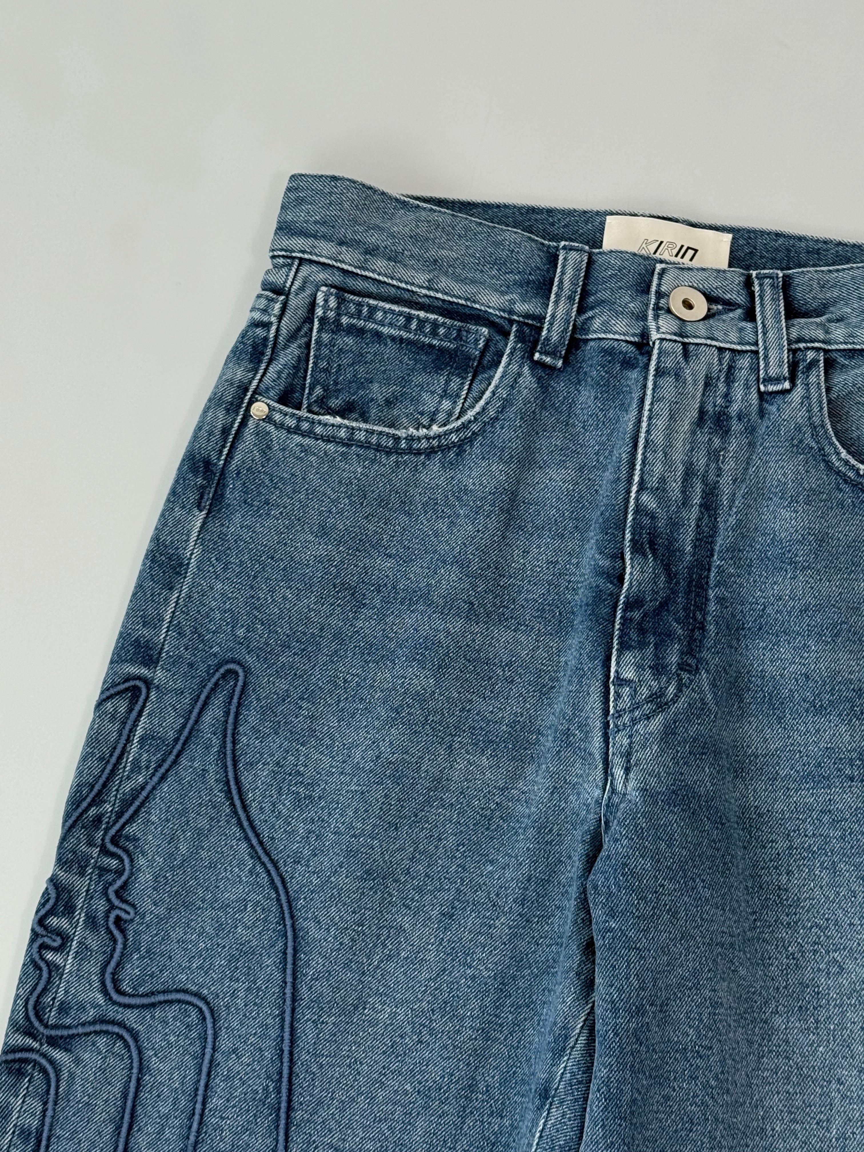 Jeans Blu Con Ricamo Triple Faces