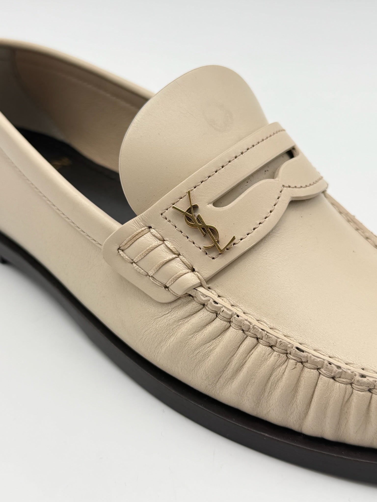 Mocassini Panna In Pelle Con Logo YSL