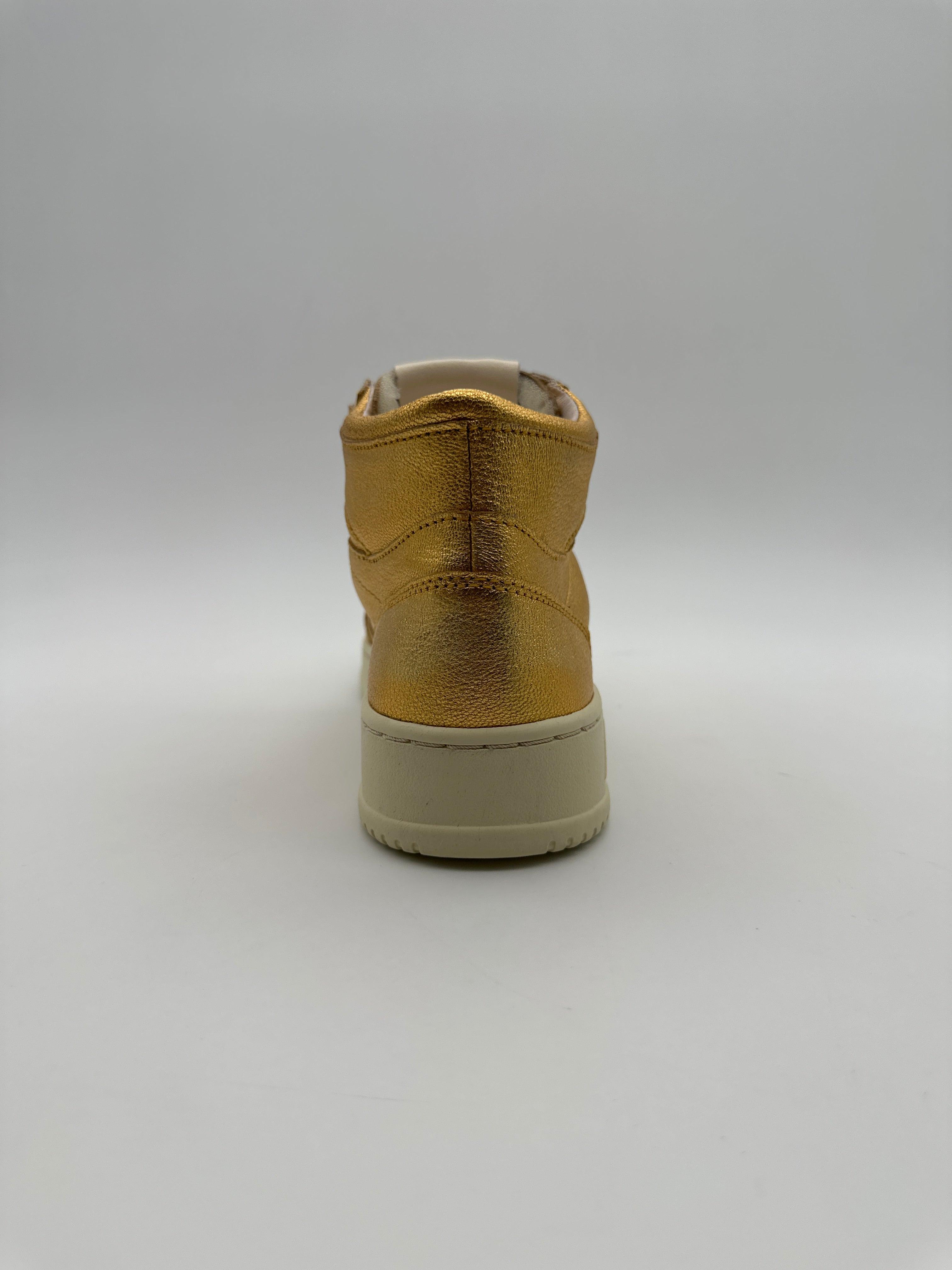 Autry Mid Sneakers