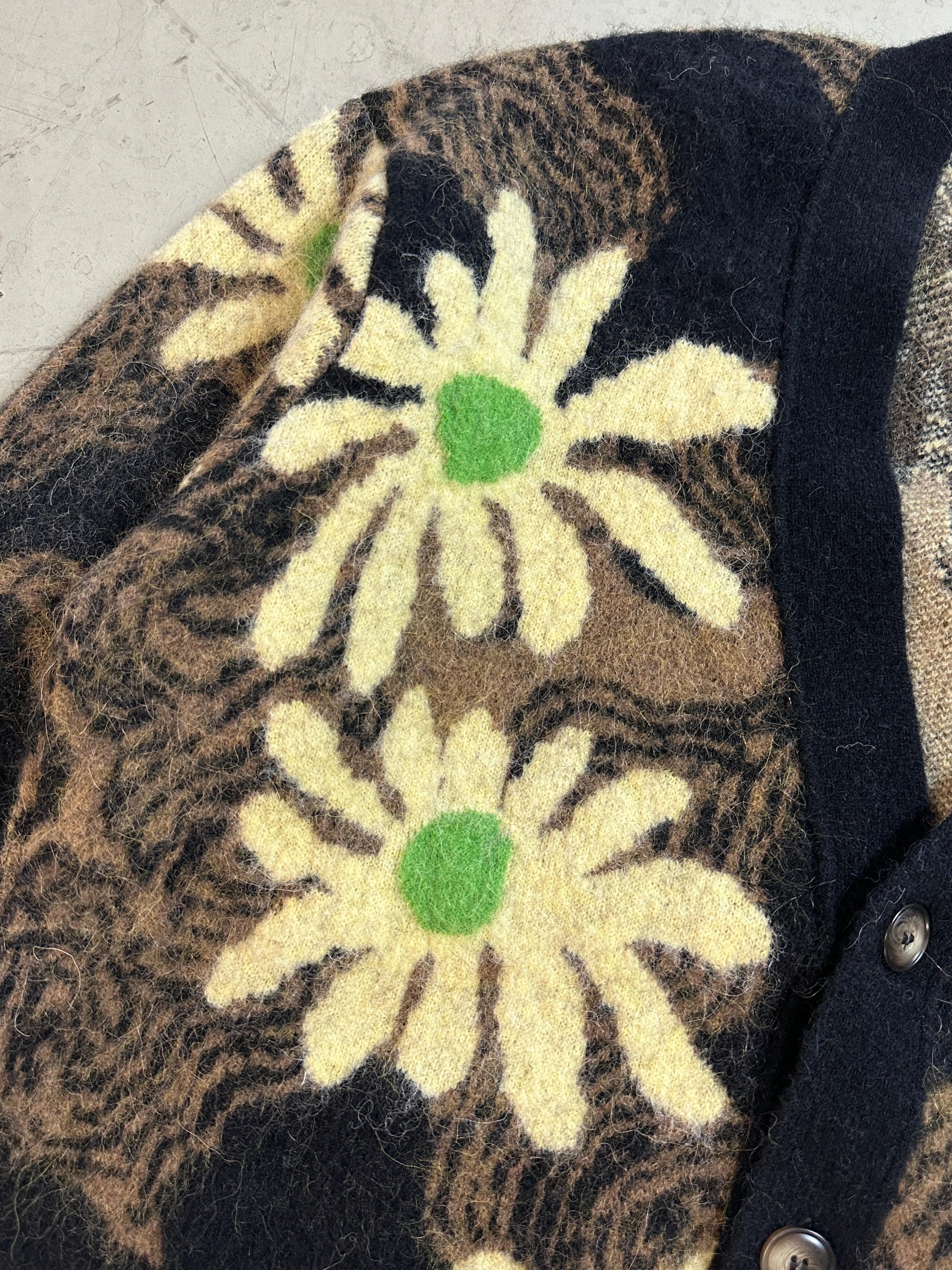 Intarsia Floral Cardigan