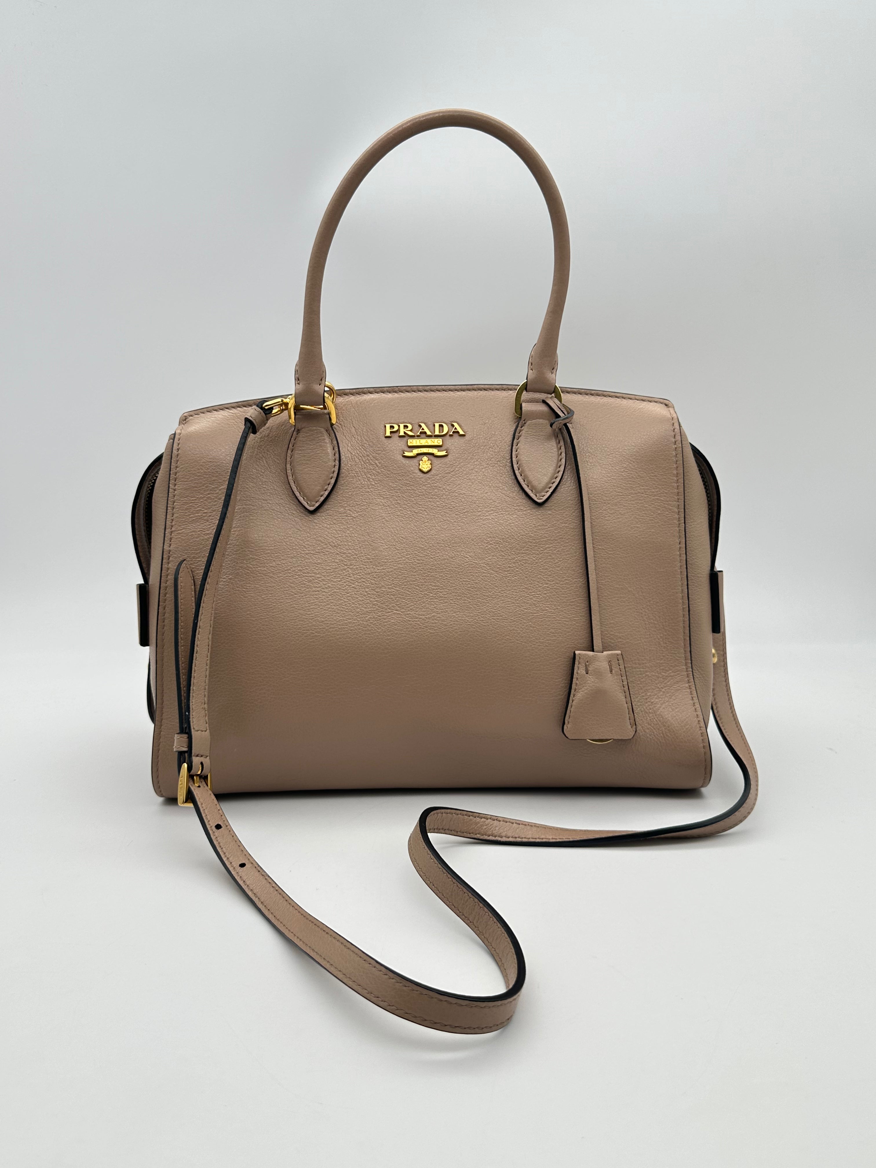 Galleria Medium Bag