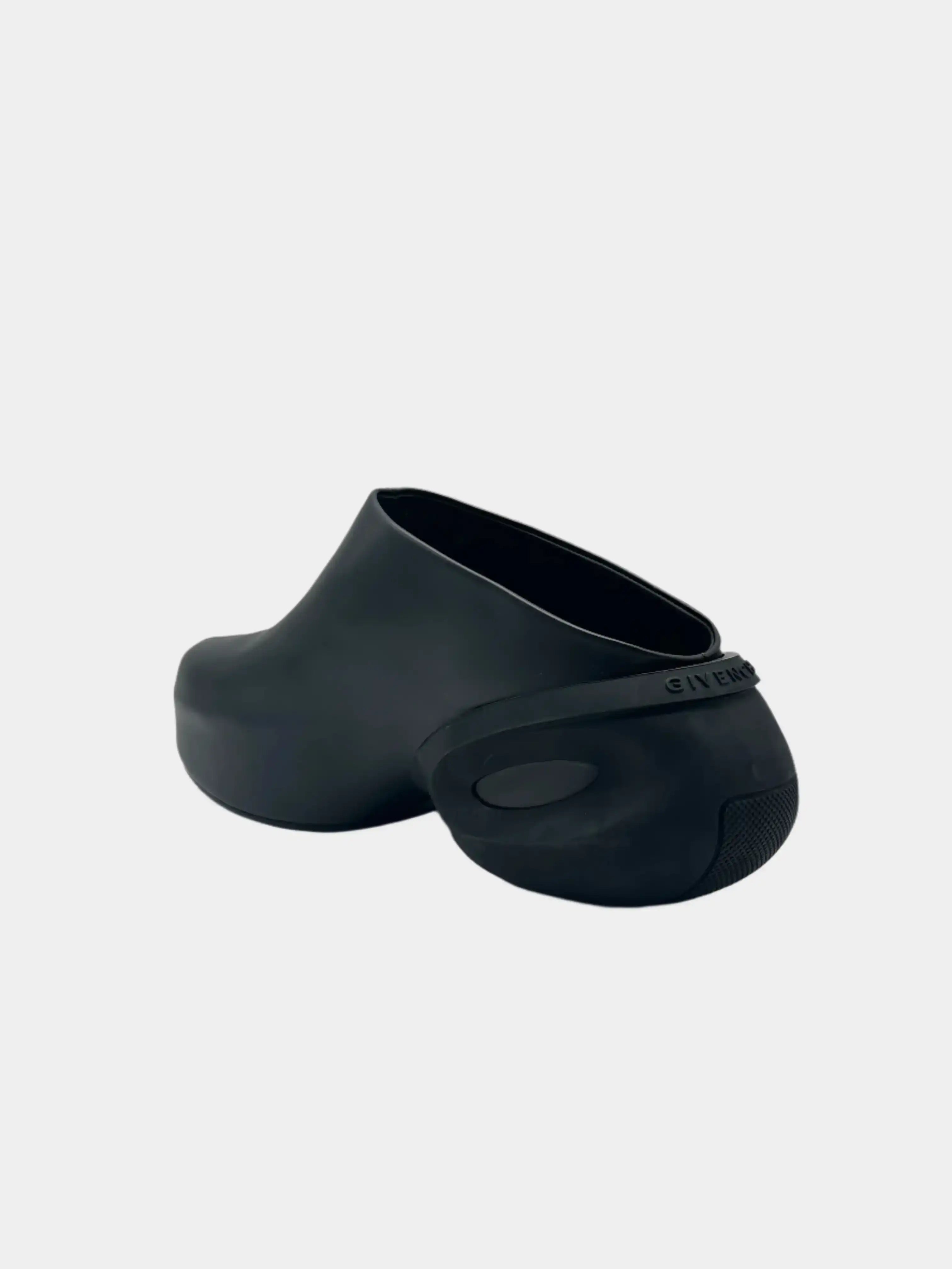 Sabot Nero Con Suola Scultorea In Gomma