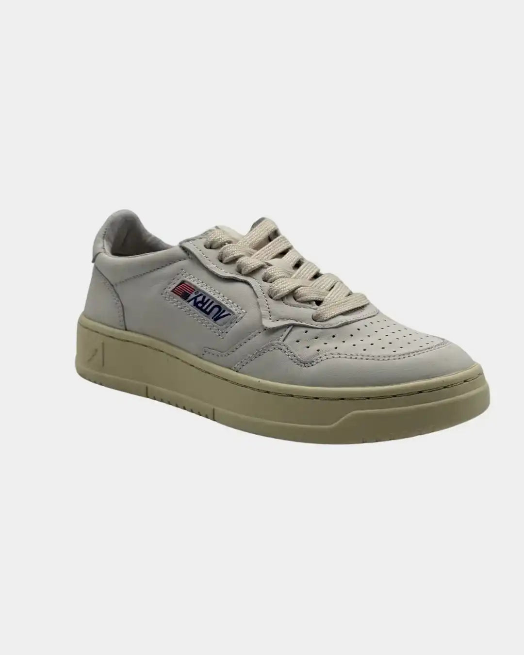 Sneakers Autry Action Low