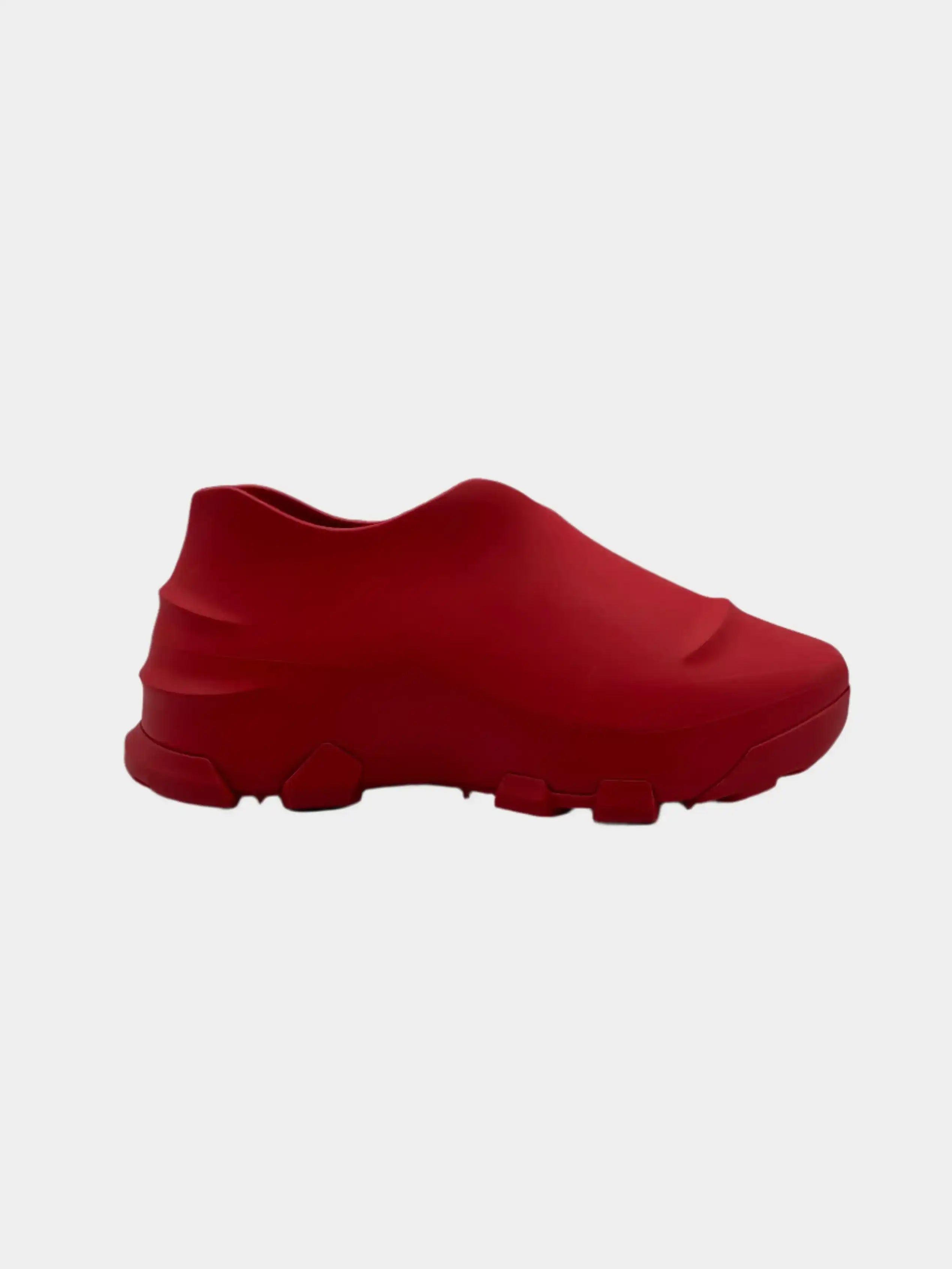 scarpa uomo Givenchy, monumental rossa, scarpa in gomma, design scultoreo, sneakers slip-on, calzature urban uomo