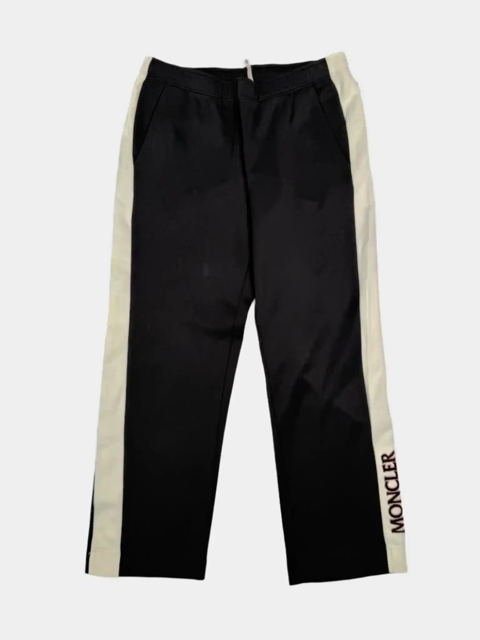 pantaloni Moncler, pantaloni neri Moncler, pantaloni con bande bianche, Moncler uomo, pantaloni sportivi Moncler, Qlhype