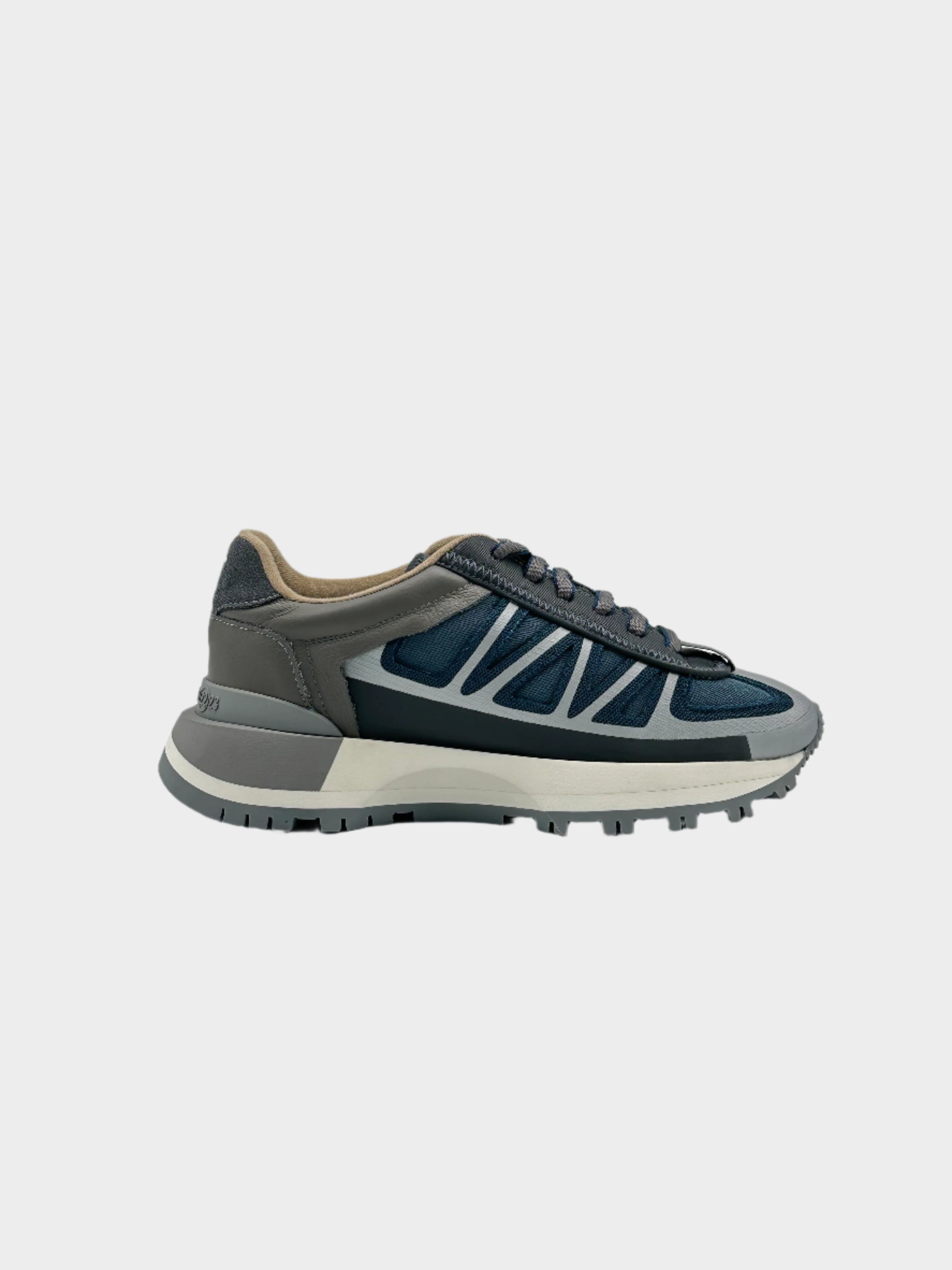 sneaker Margiela uomo, scarpe running stile urbano, sneakers grigio blu, Maison Margiela scarpe, sneaker chunky, stile tecnico sportivo