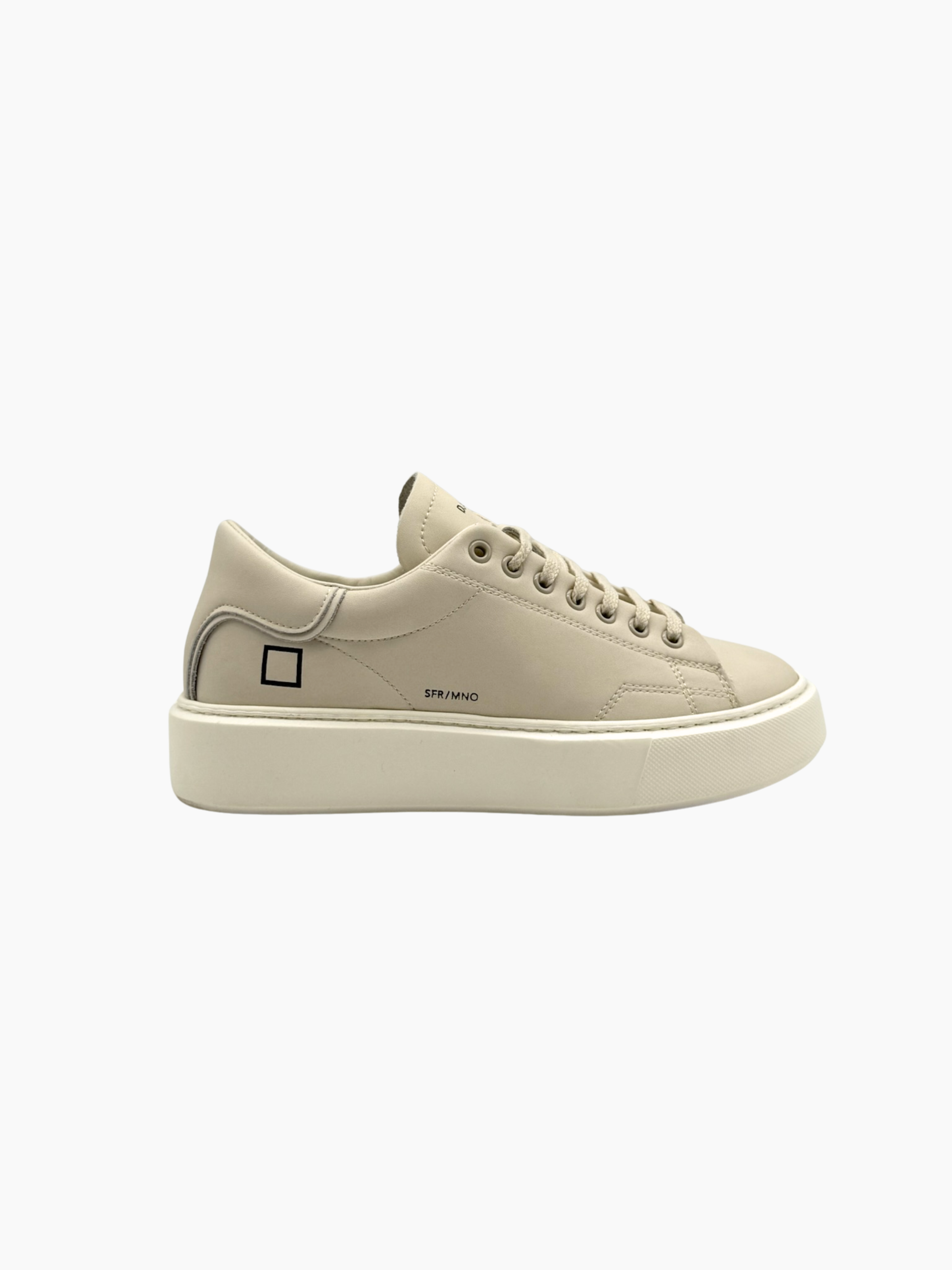 Sneakers basse D.A.T.E. beige in pelle con suola oversize vista laterale